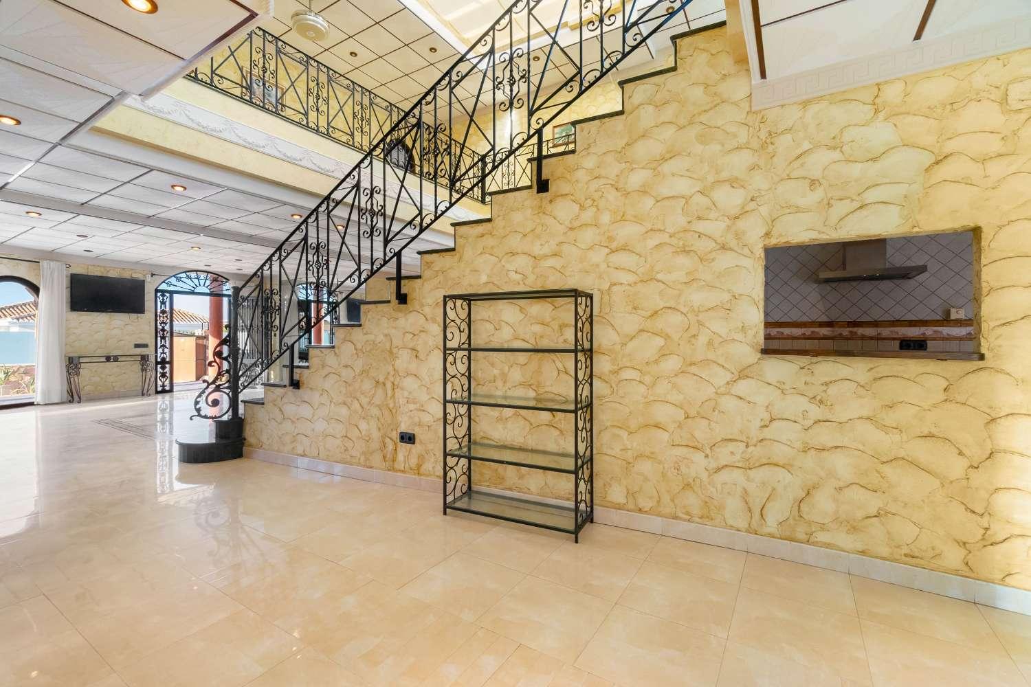 Villa en Venta en Orihuela