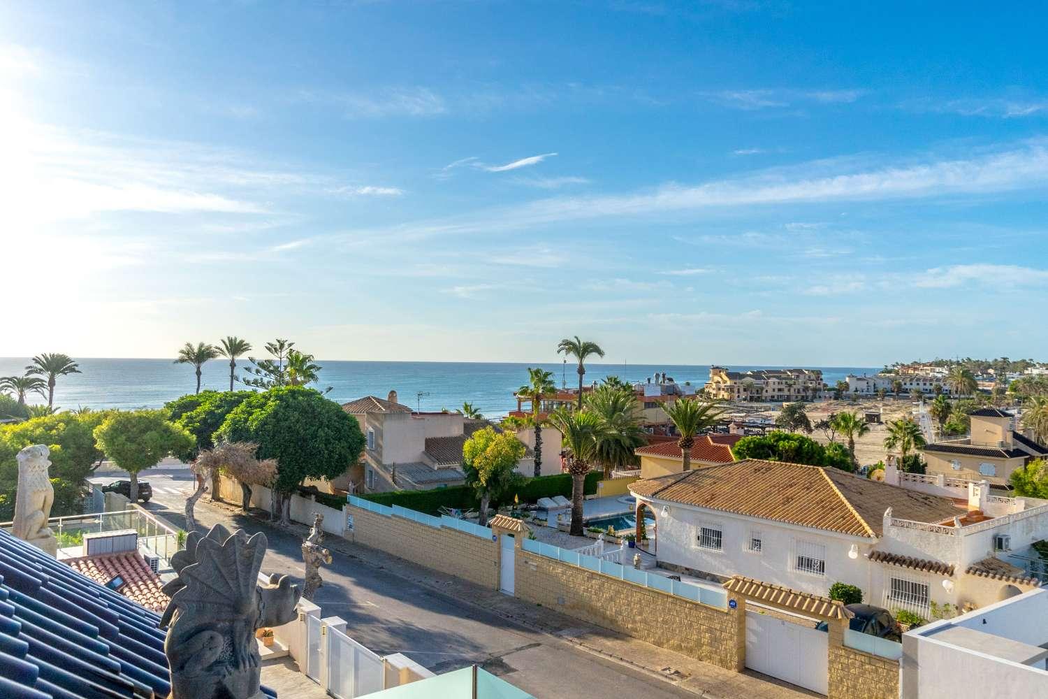 Villa en Venta en Orihuela