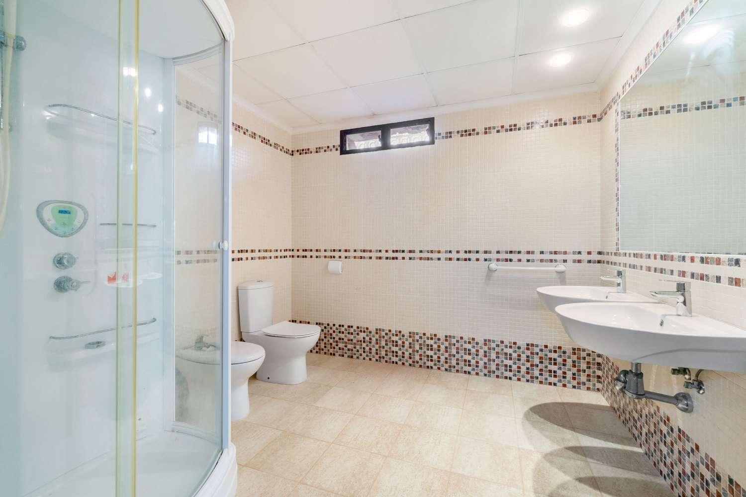 Villa en Venta en Orihuela
