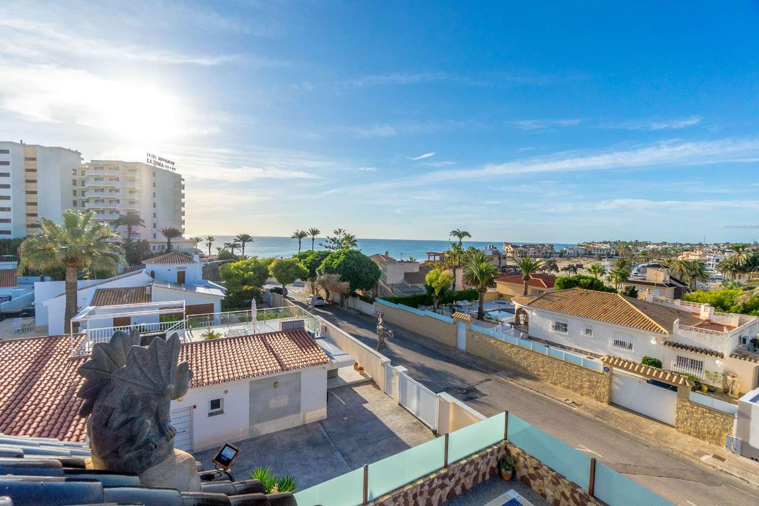 Villa en Venta en Orihuela