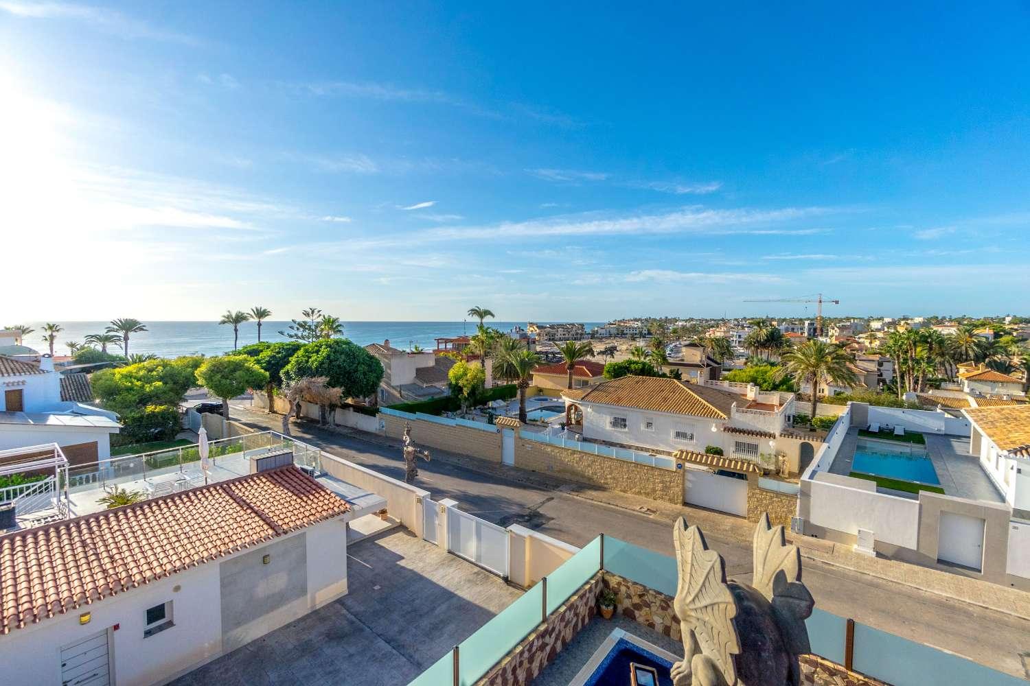 Villa en Venta en Orihuela