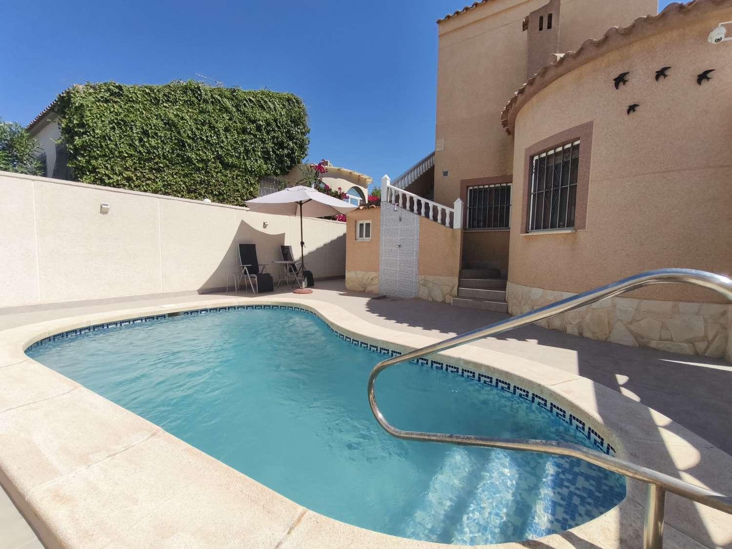 Chalet en Venta en Orihuela