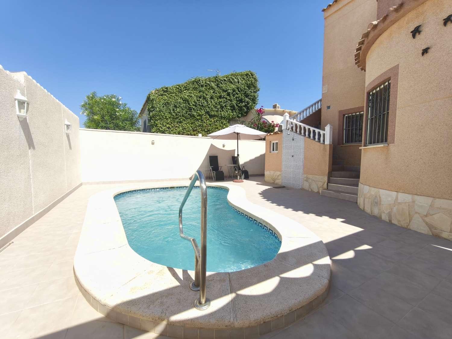 Chalet en Venta en Orihuela