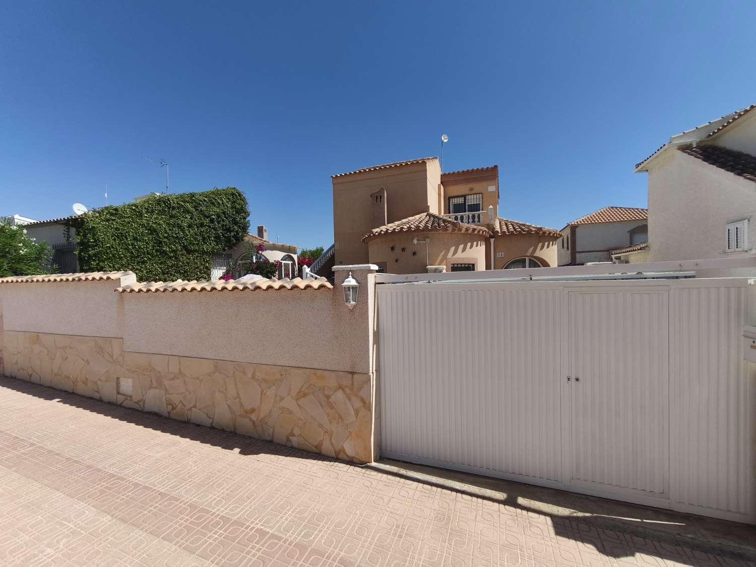 Chalet en Venta en Orihuela