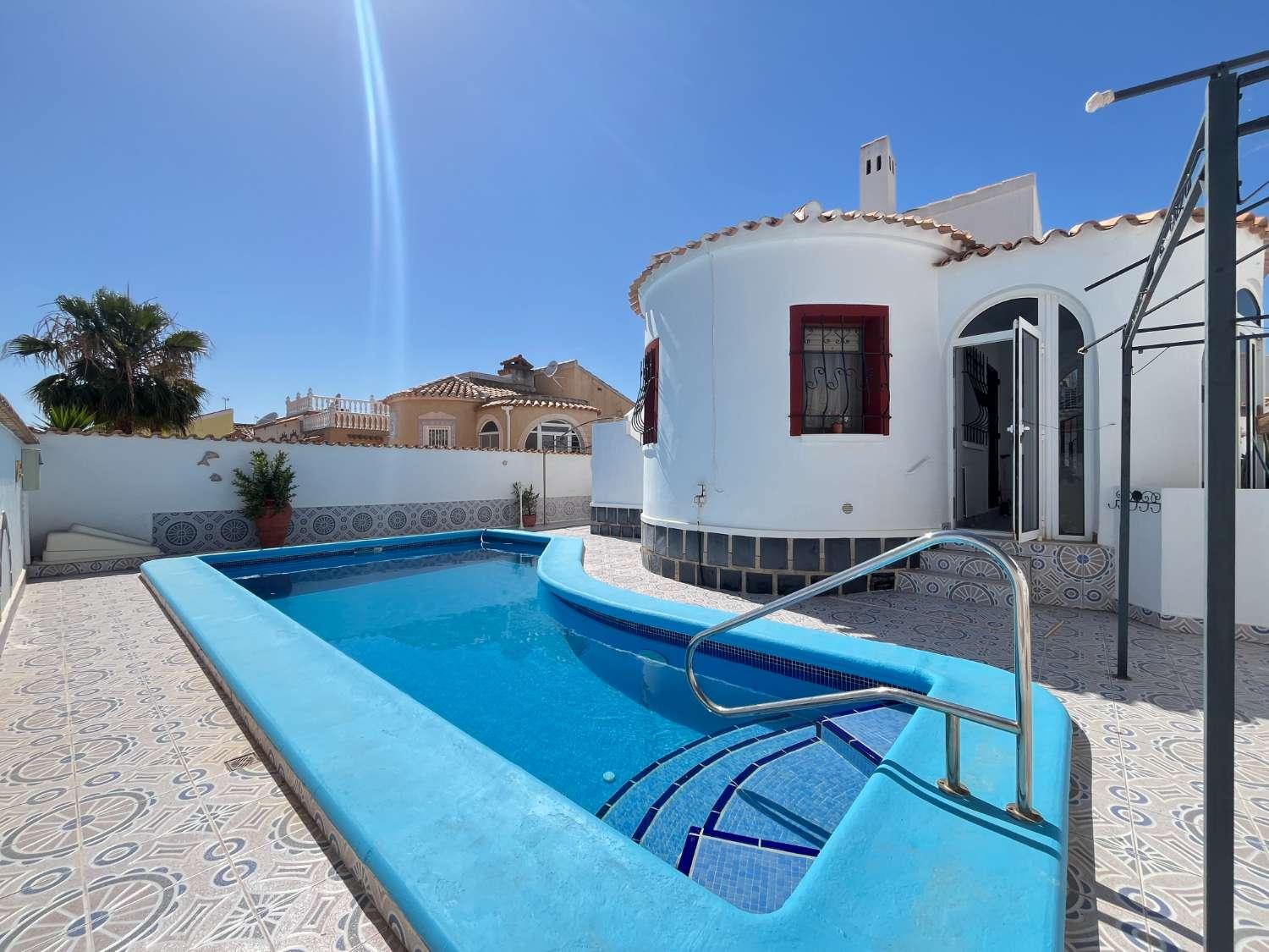 Chalet for Sale in Orihuela