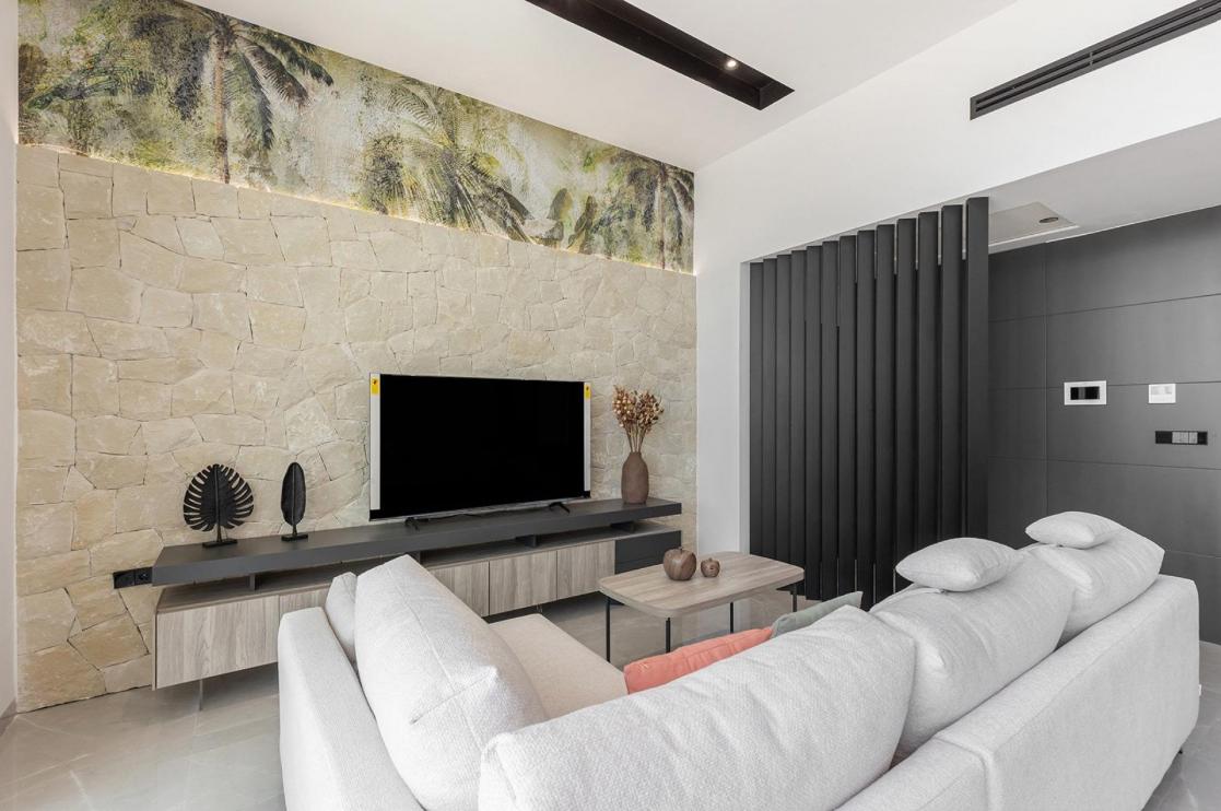 Chalet for Sale in Orihuela
