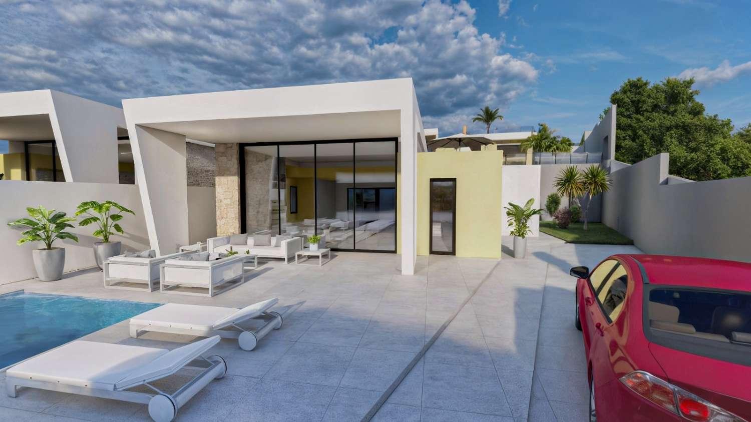 Chalet for Sale in Orihuela