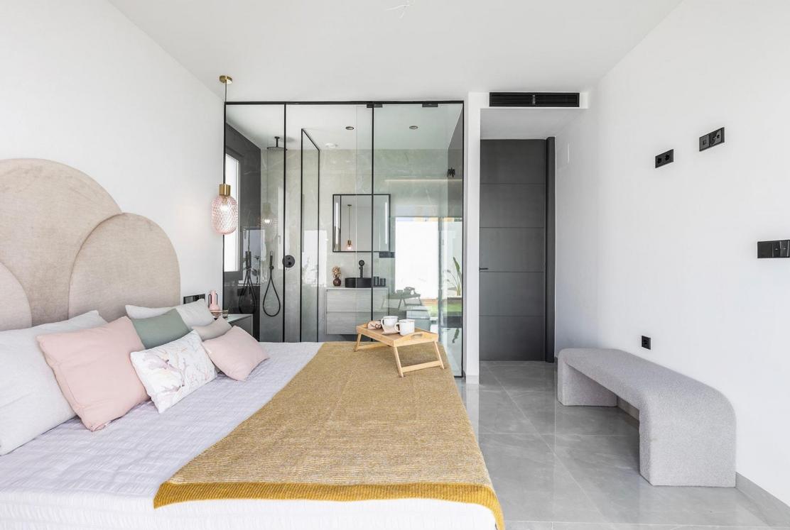 Chalet for Sale in Orihuela
