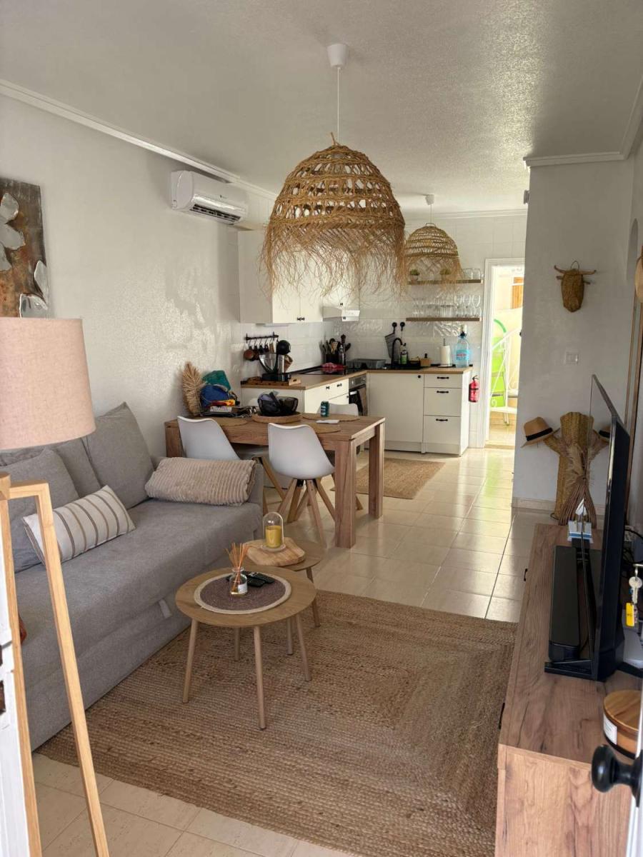 Flat for Sale in Orihuela