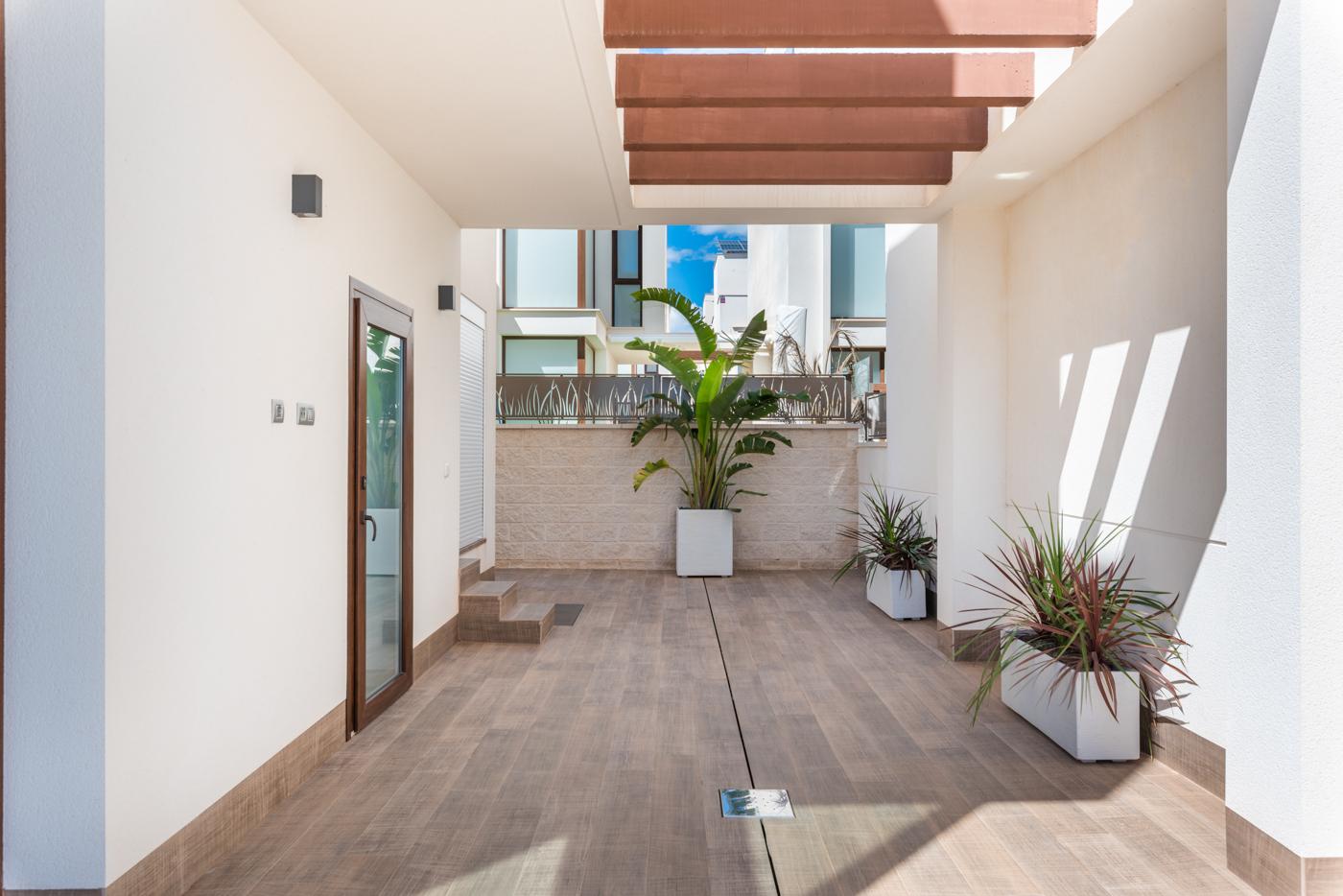 Chalet for Sale in Los Montesinos