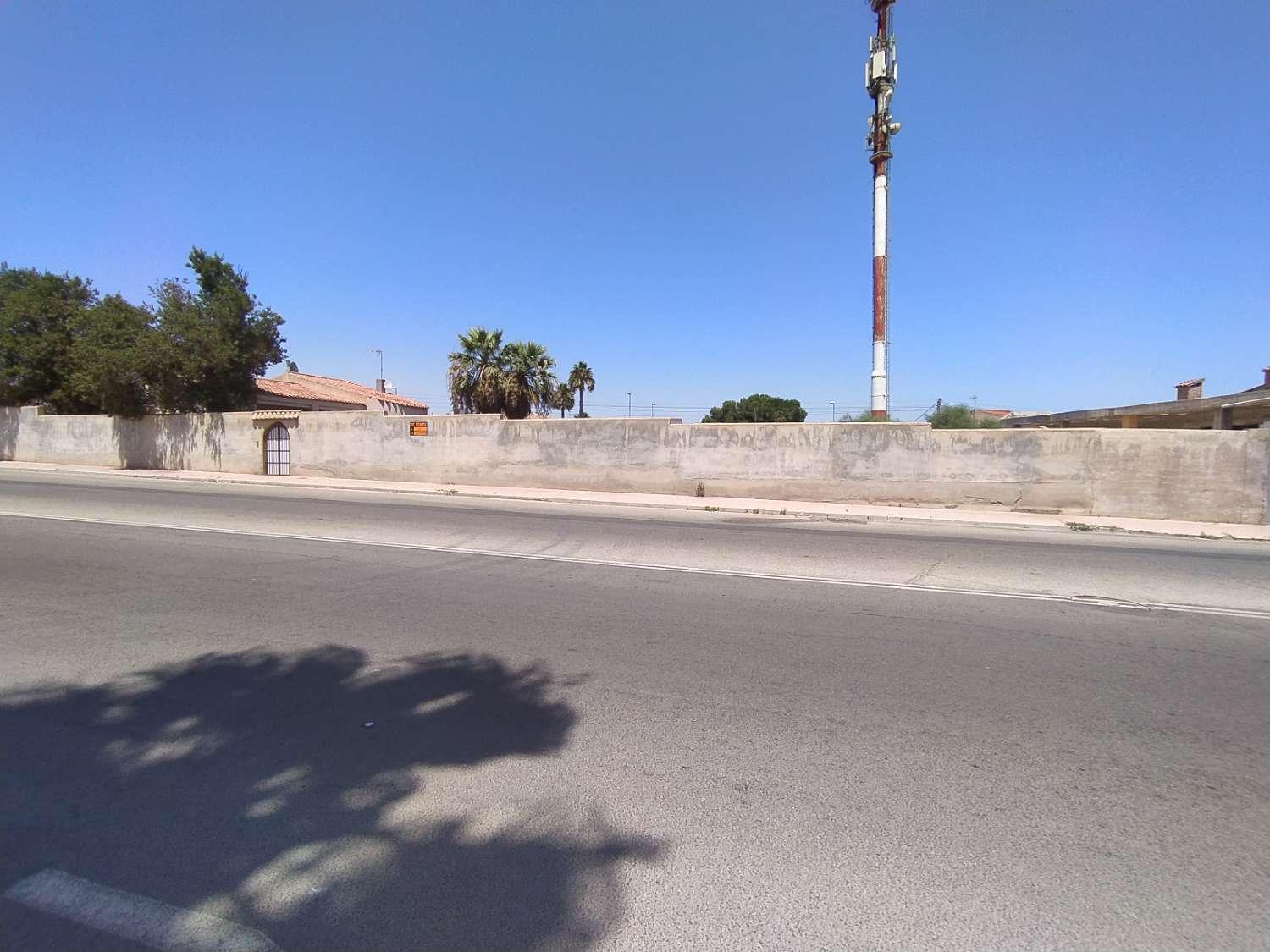 Chalet en Venta en Orihuela