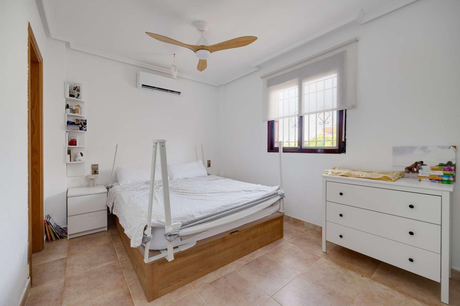 Chalet en Venta en San Fulgencio