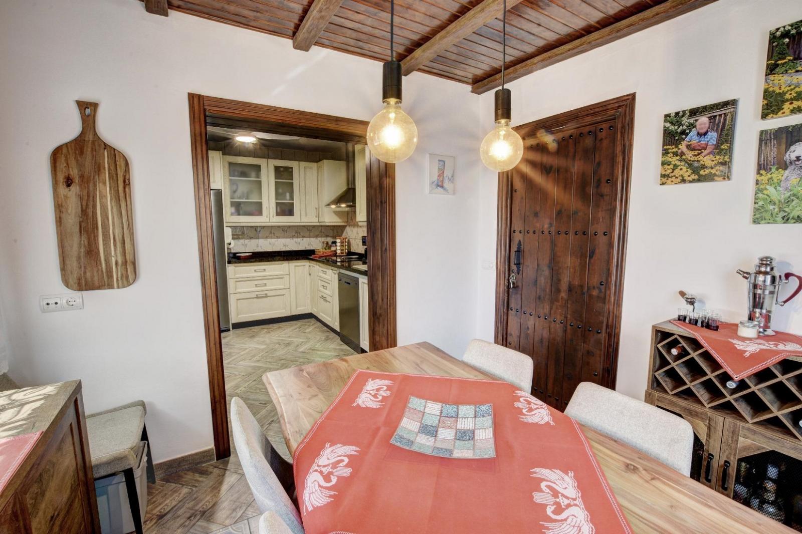 Villa for Sale in Benalmádena