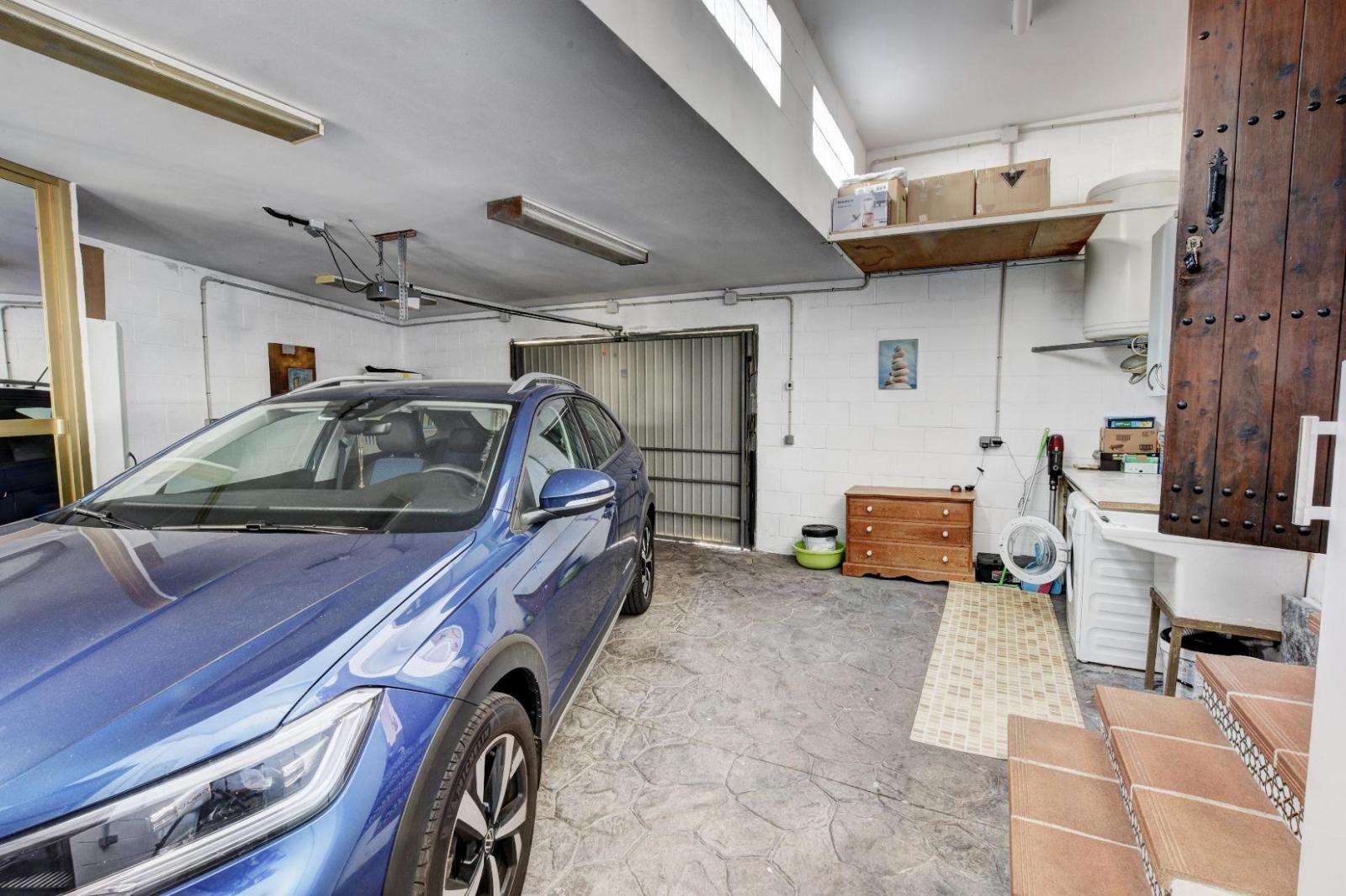 Villa for Sale in Benalmádena