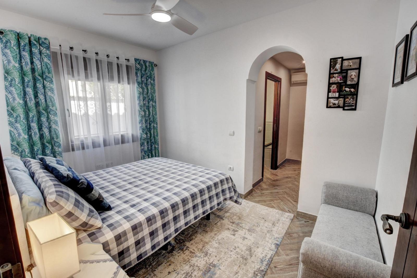 Villa for Sale in Benalmádena