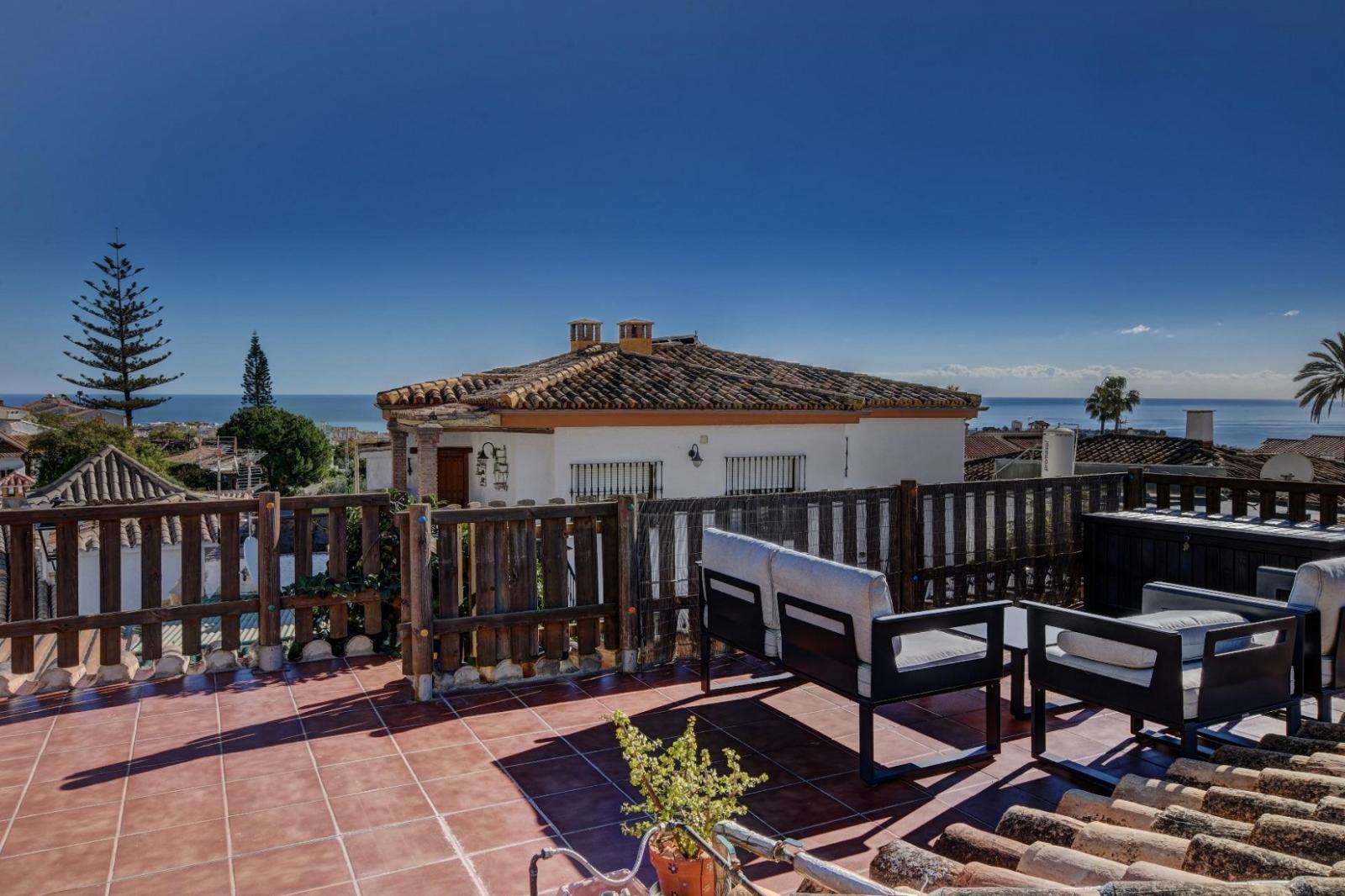 Villa for Sale in Benalmádena