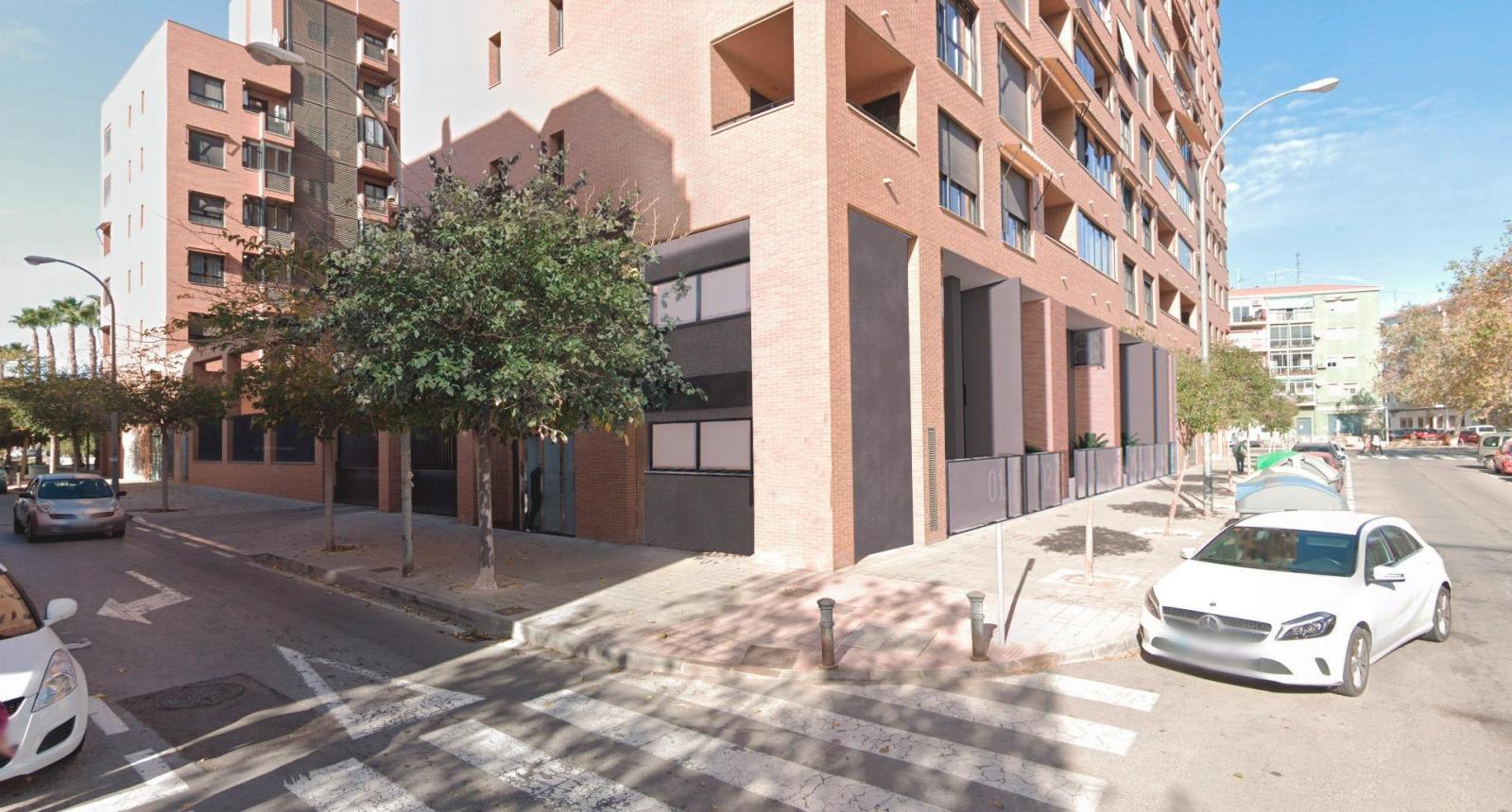 Flat for Sale in Alicante