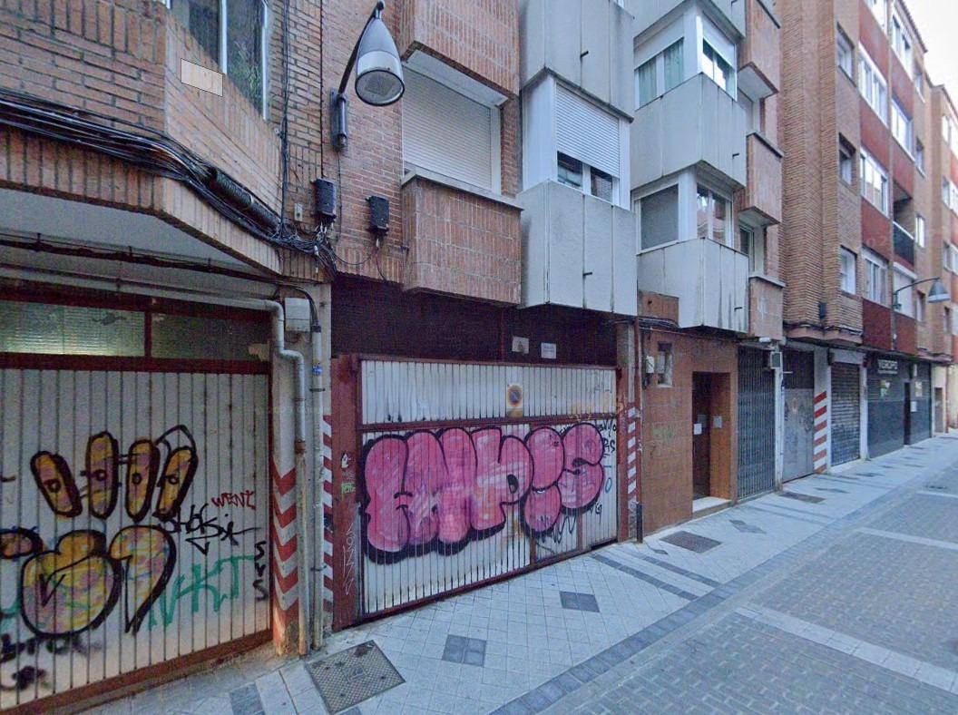 Garage for Rent in Valladolid