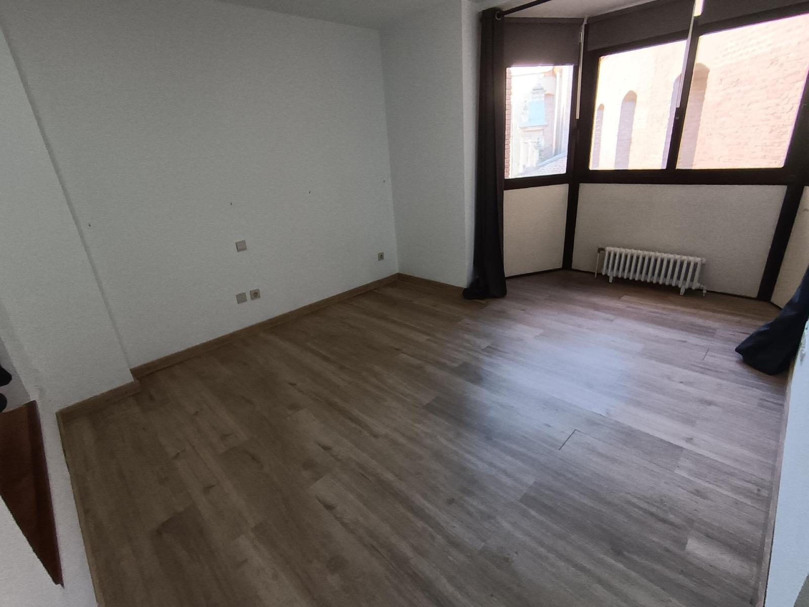 Duplex for Rent in Valladolid
