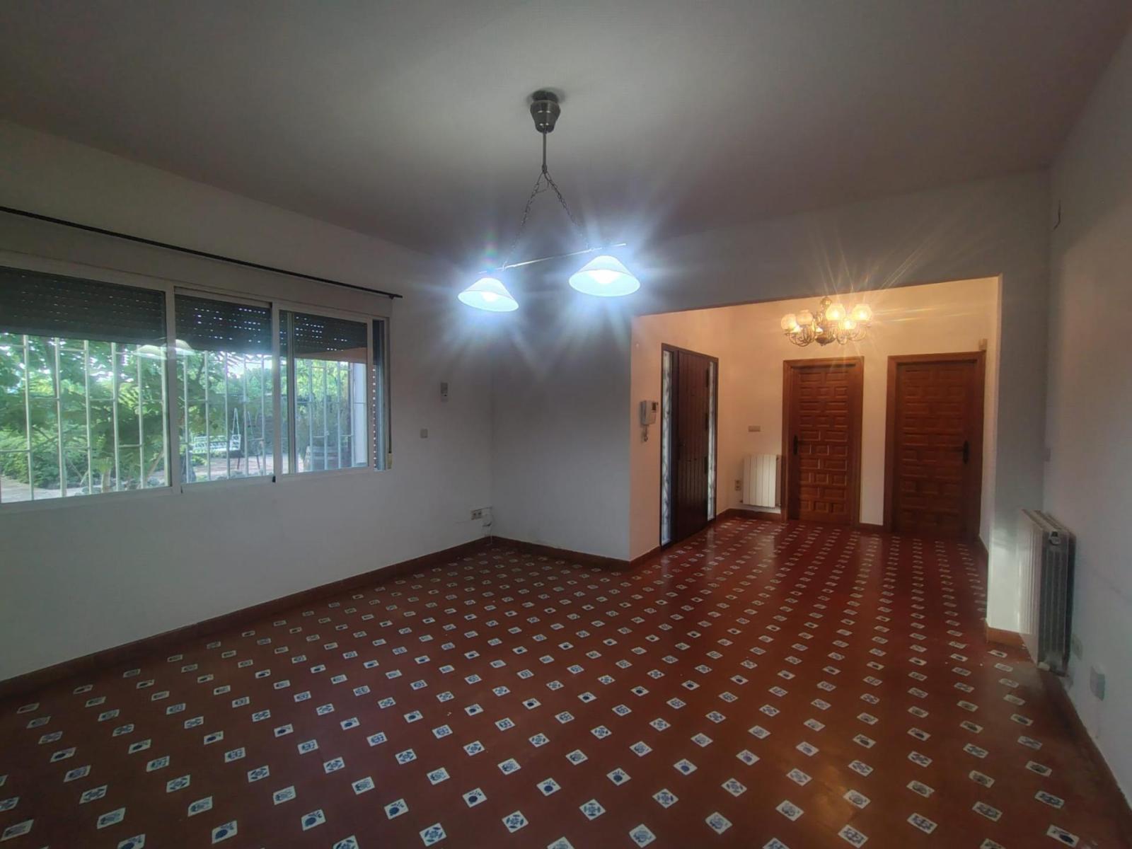 Chalet for Rent in Viana de Cega