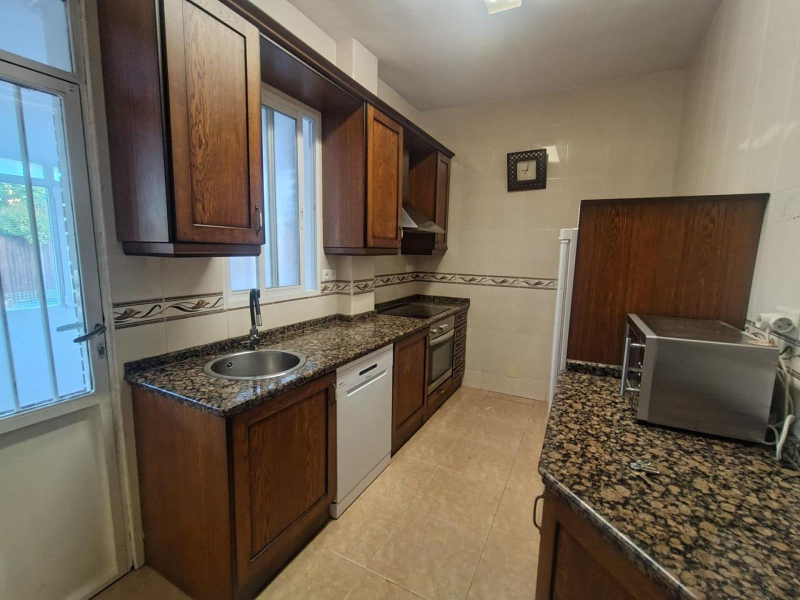 Chalet for Rent in Viana de Cega
