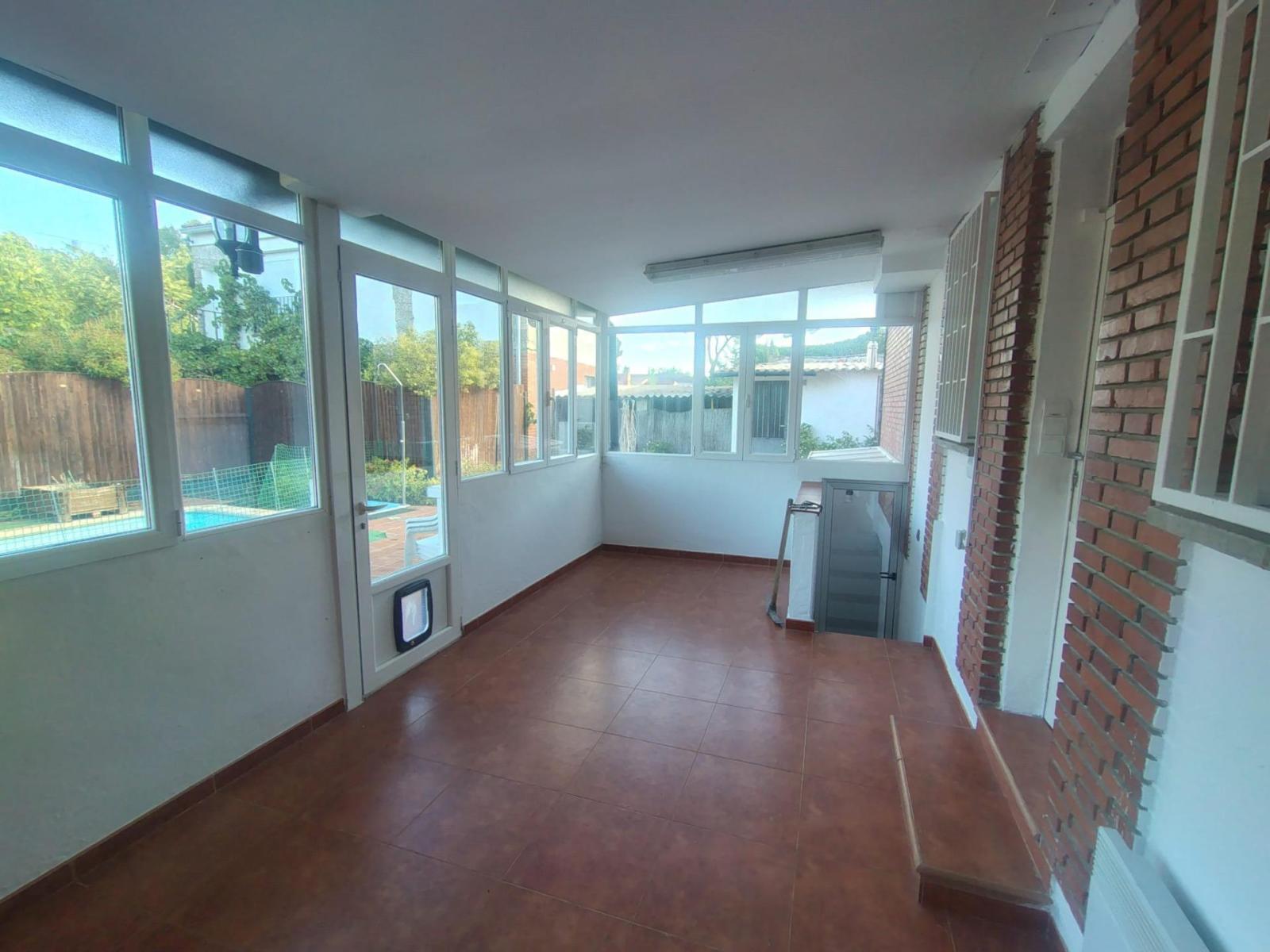 Chalet for Rent in Viana de Cega