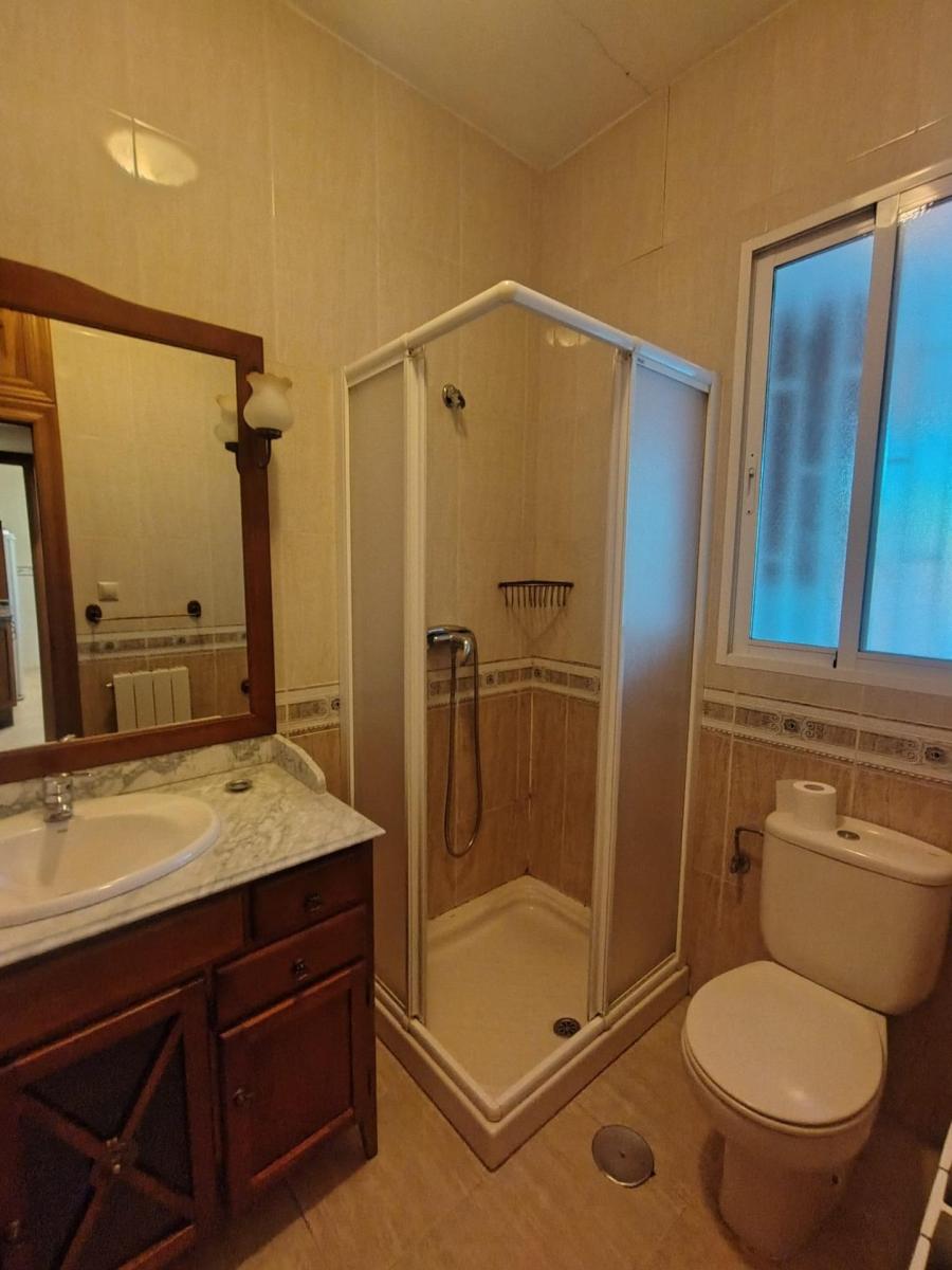 Chalet for Rent in Viana de Cega