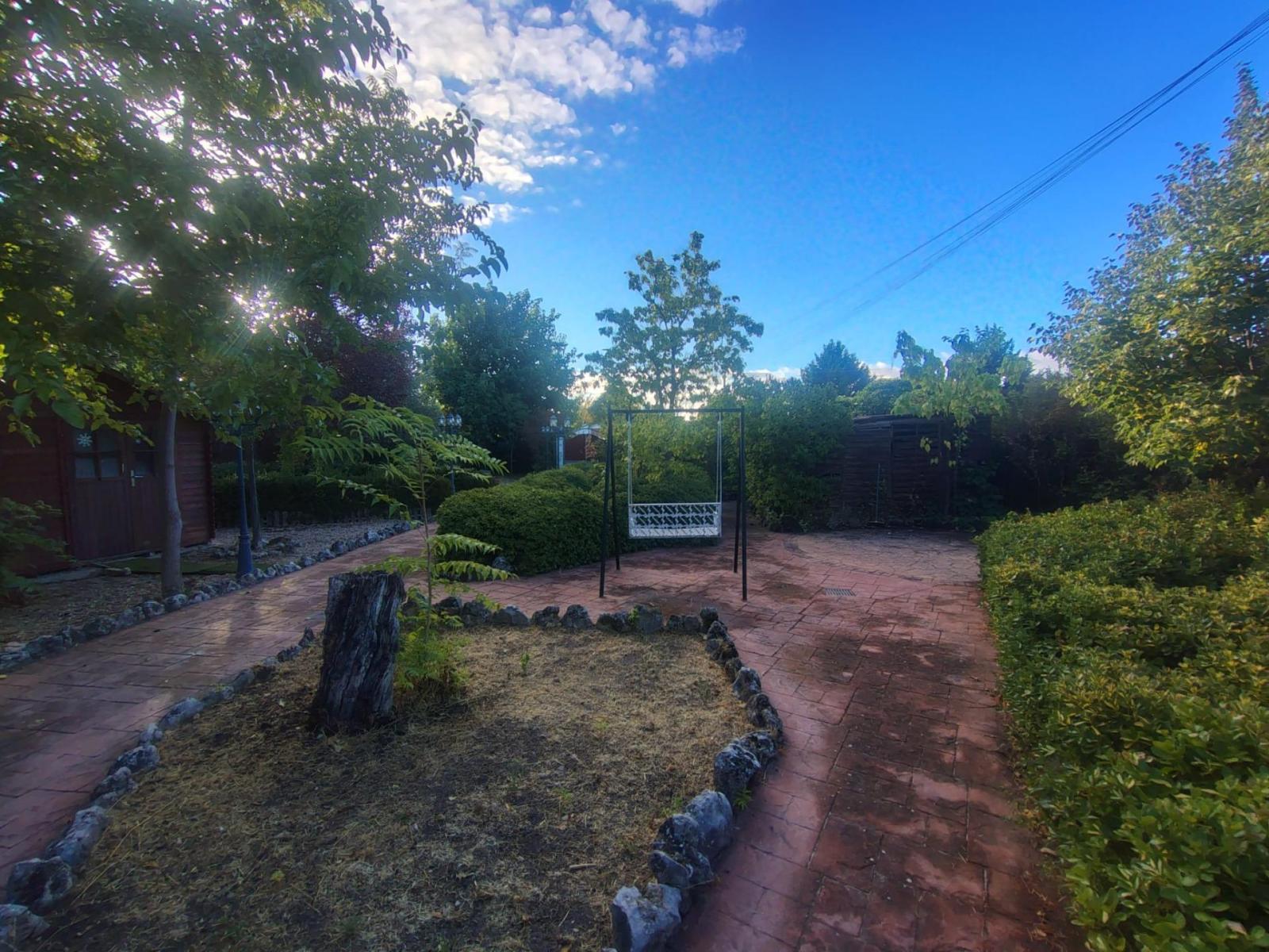 Chalet for Rent in Viana de Cega