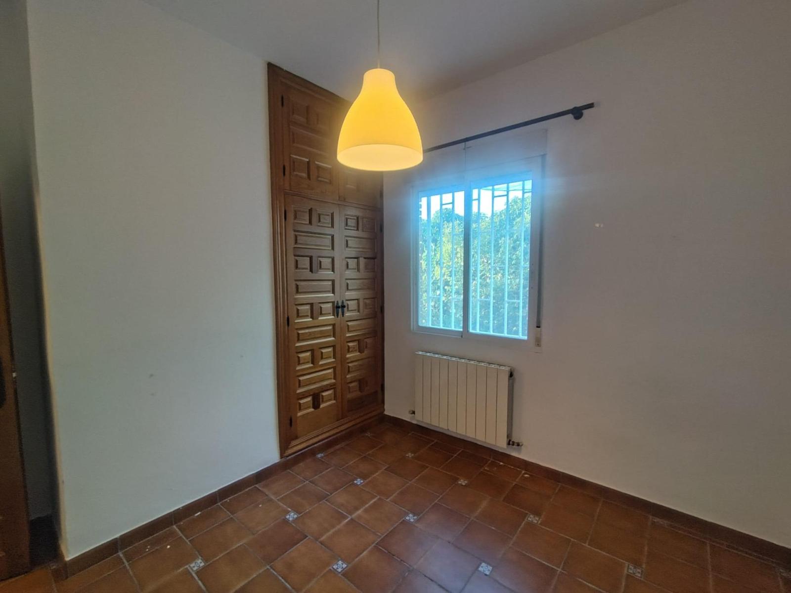 Chalet for Rent in Viana de Cega
