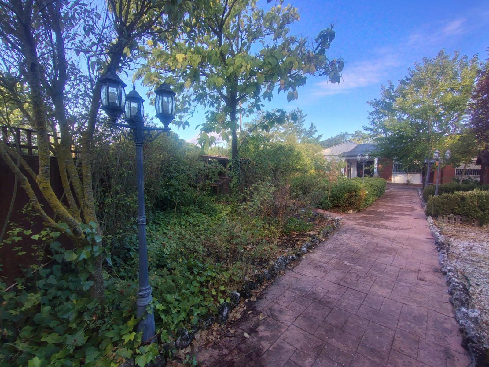 Chalet for Rent in Viana de Cega