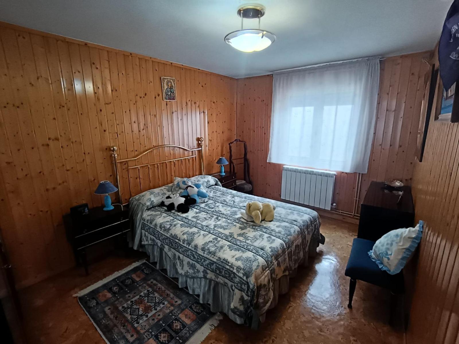 Chalet for Sale in Viana de Cega