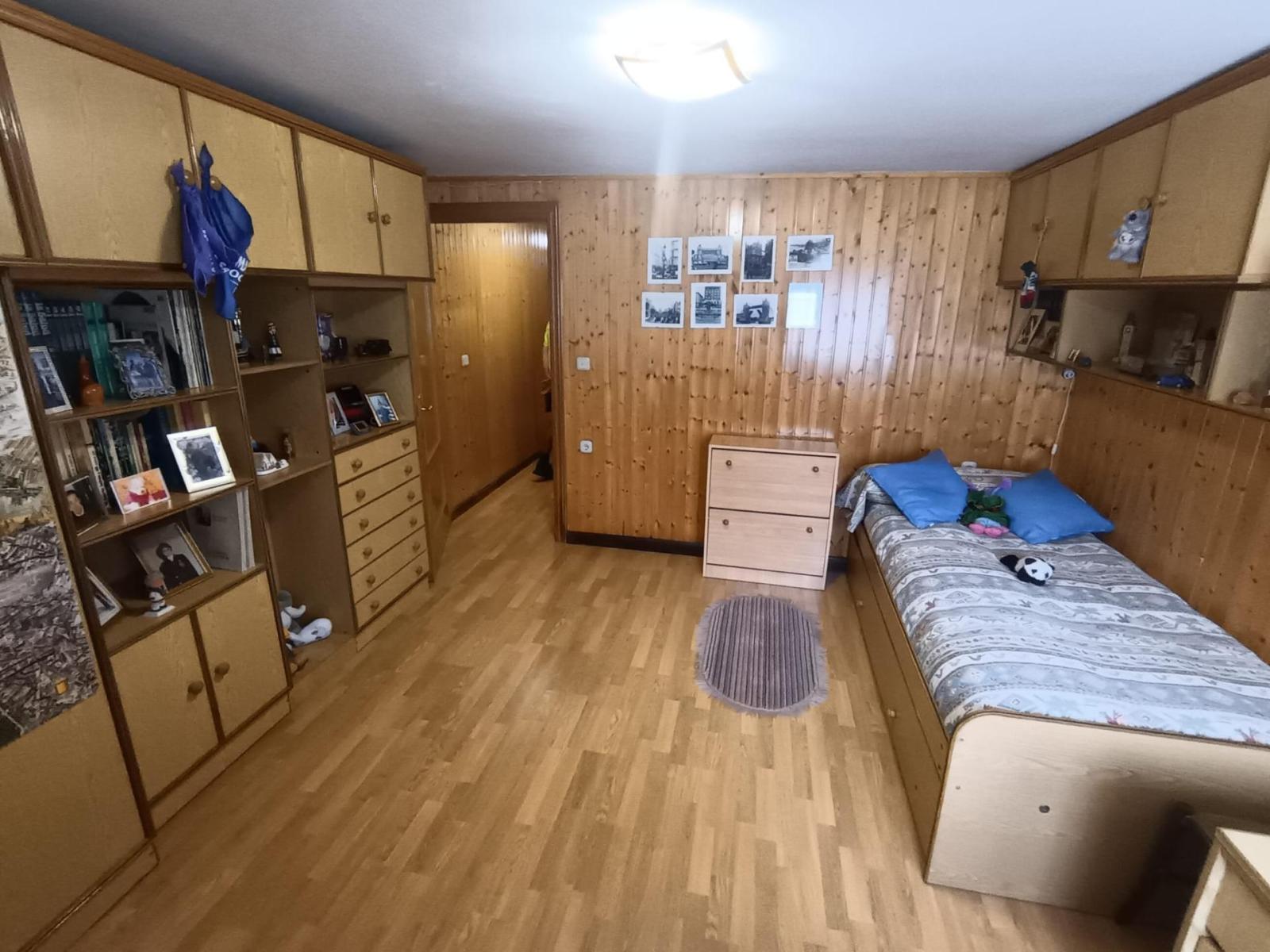 Chalet for Sale in Viana de Cega