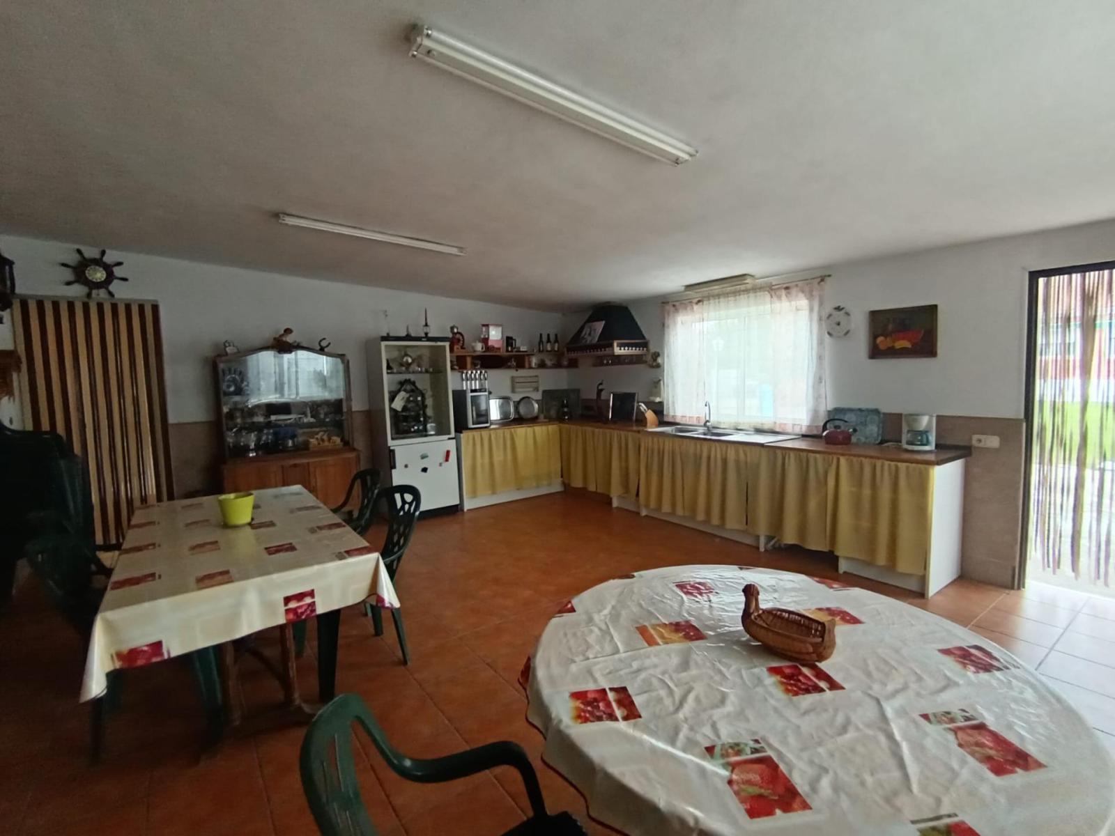 Chalet for Sale in Viana de Cega