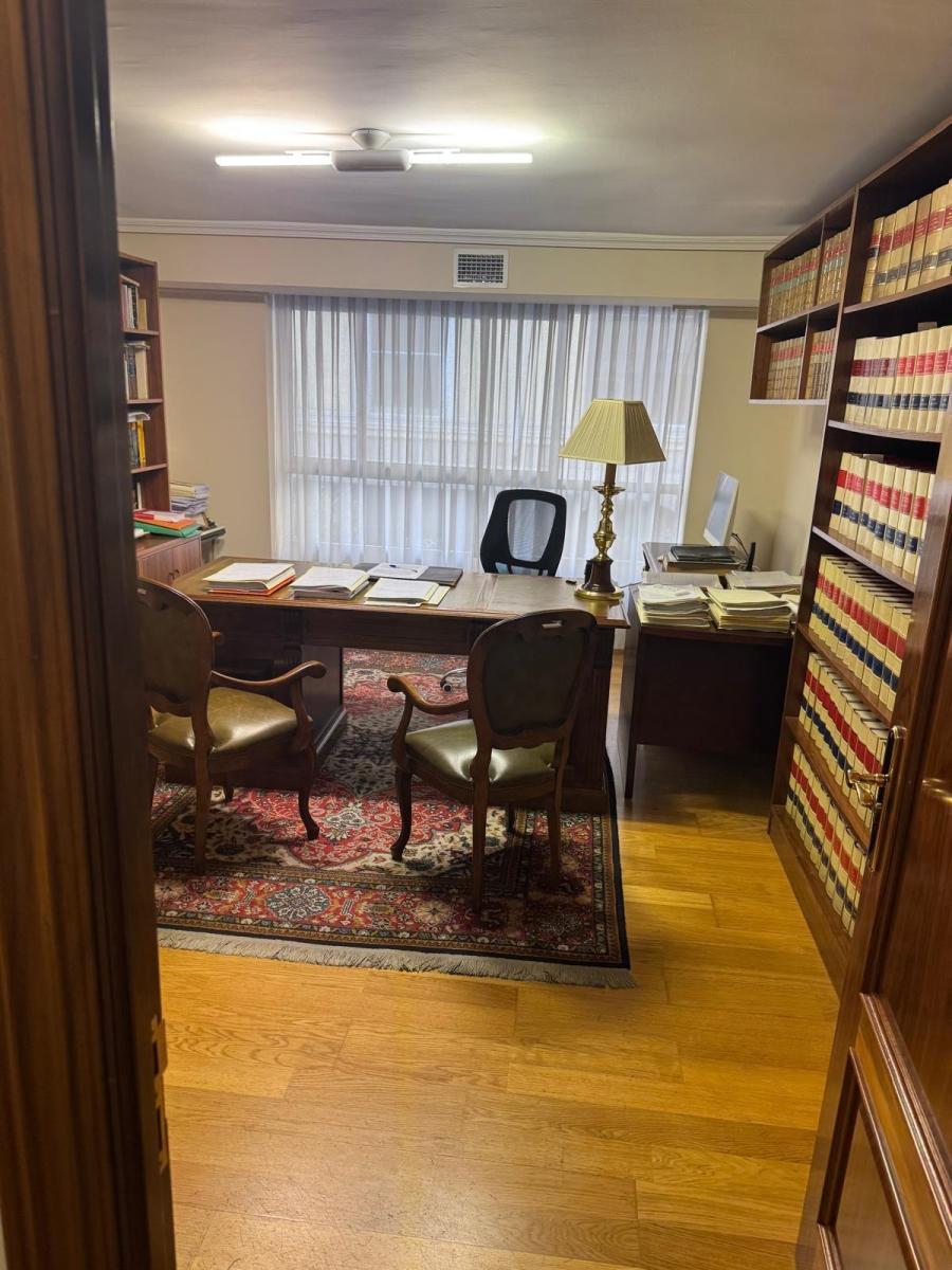 Office for Sale in Valladolid