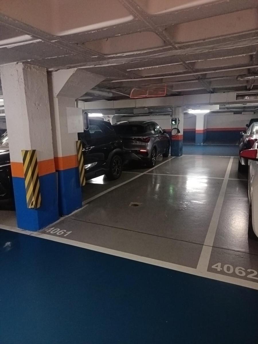 Garage for Rent in Valladolid