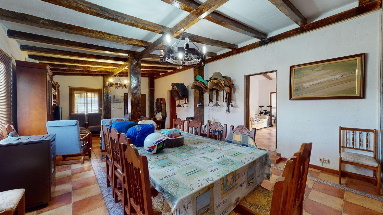 Plot for Sale in Almorox