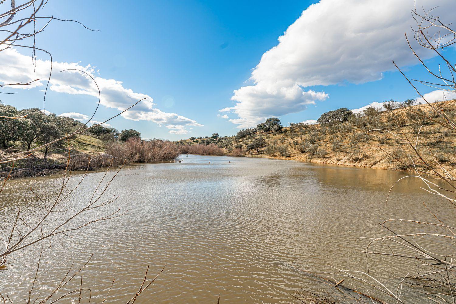 Plot for Sale in Almorox