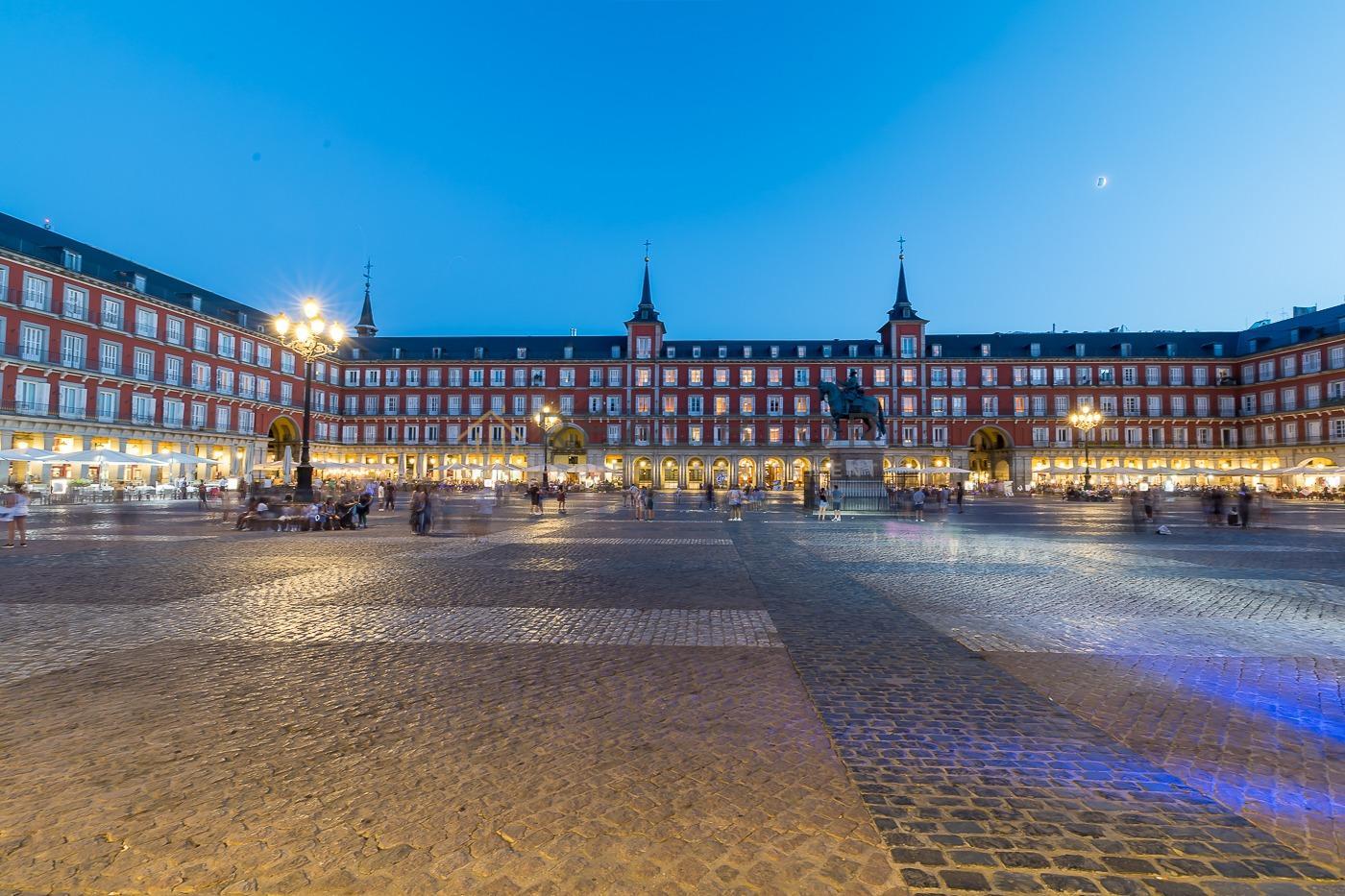 Flat for Sale in Madrid