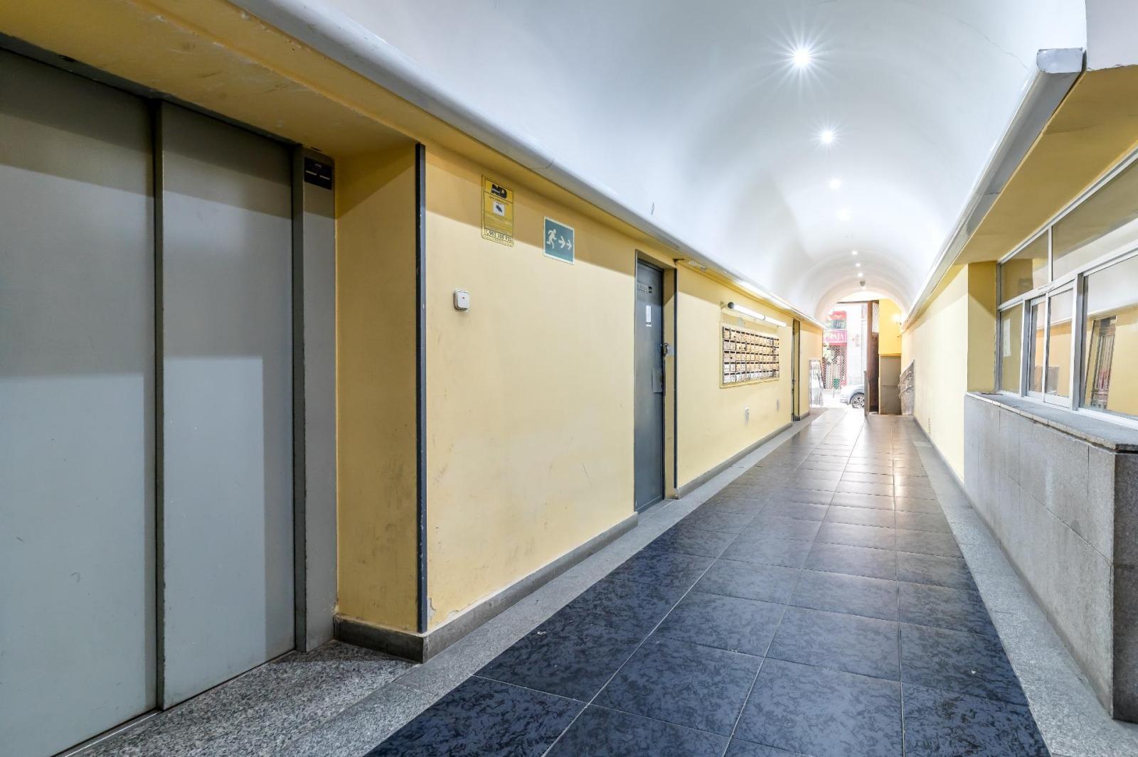 Flat for Sale in Madrid
