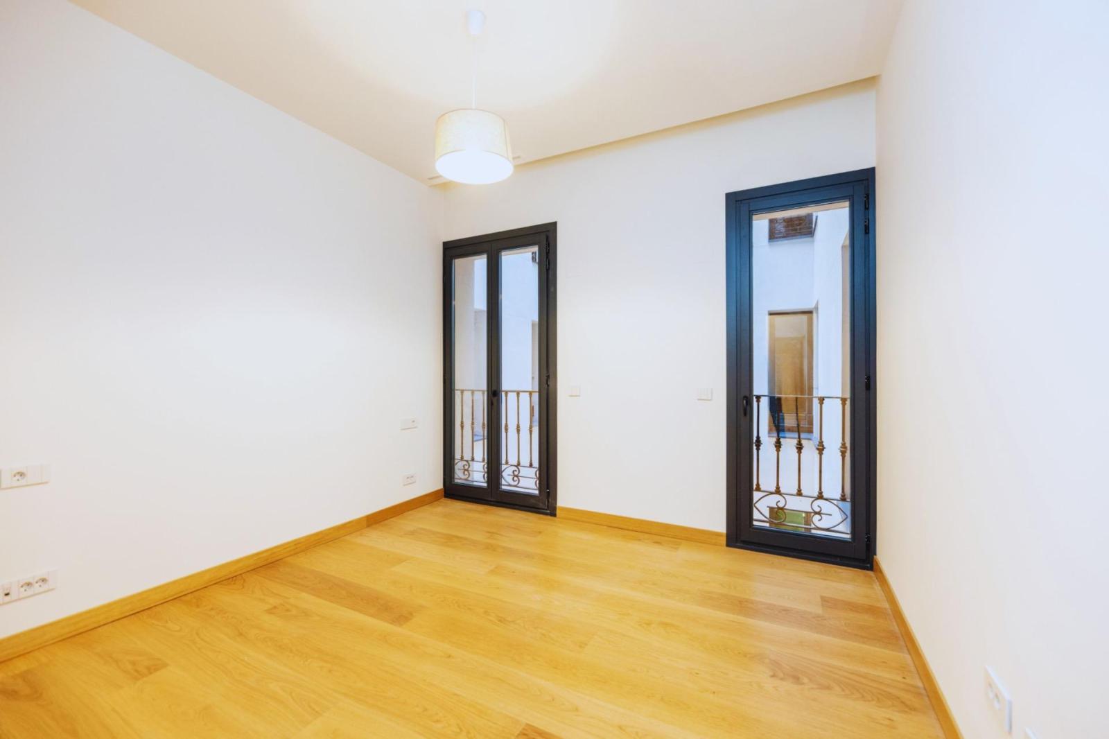 Flat for Sale in Madrid