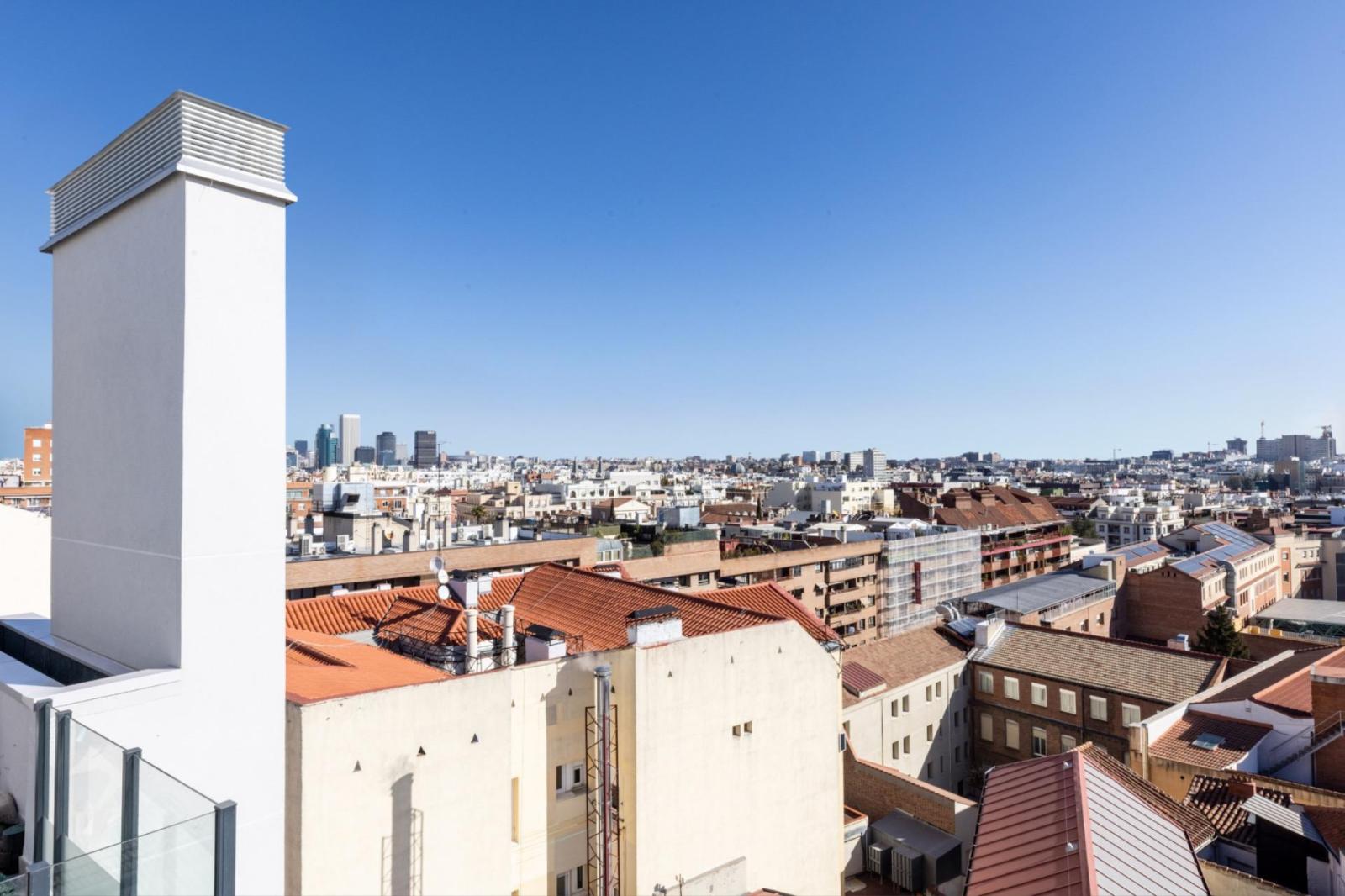 Flat for Sale in Madrid