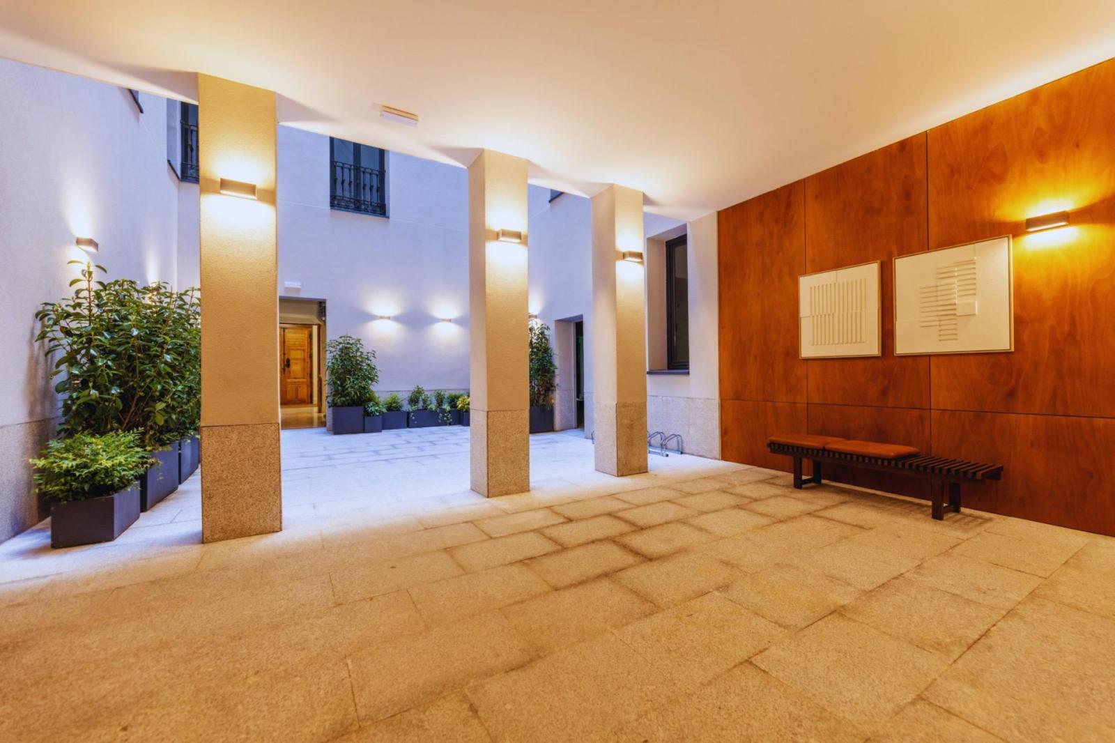 Flat for Sale in Madrid