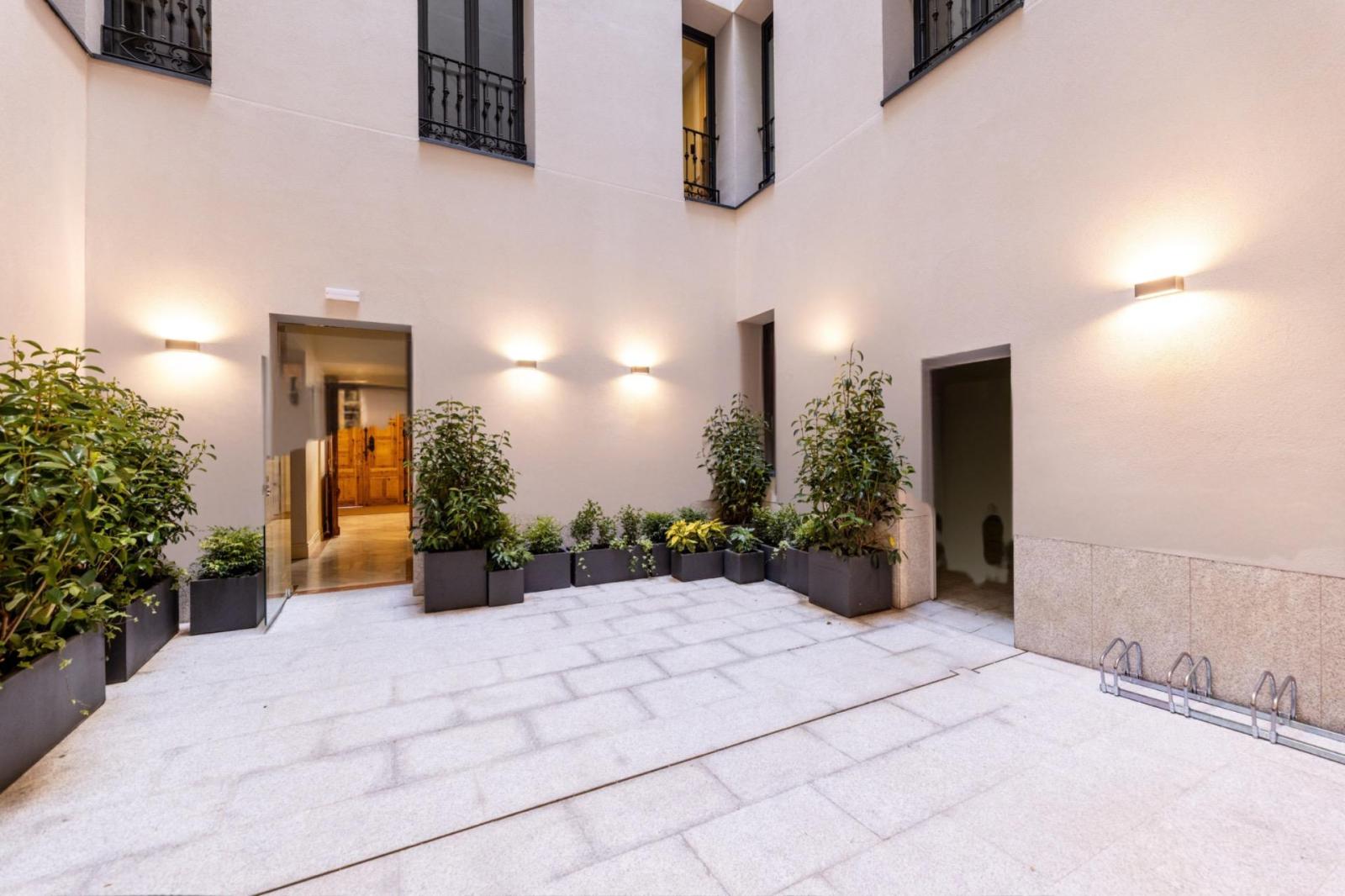 Flat for Sale in Madrid