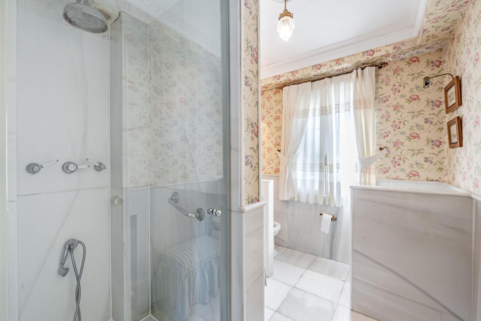 Semi-detached House for Sale in Pozuelo de Alarcón