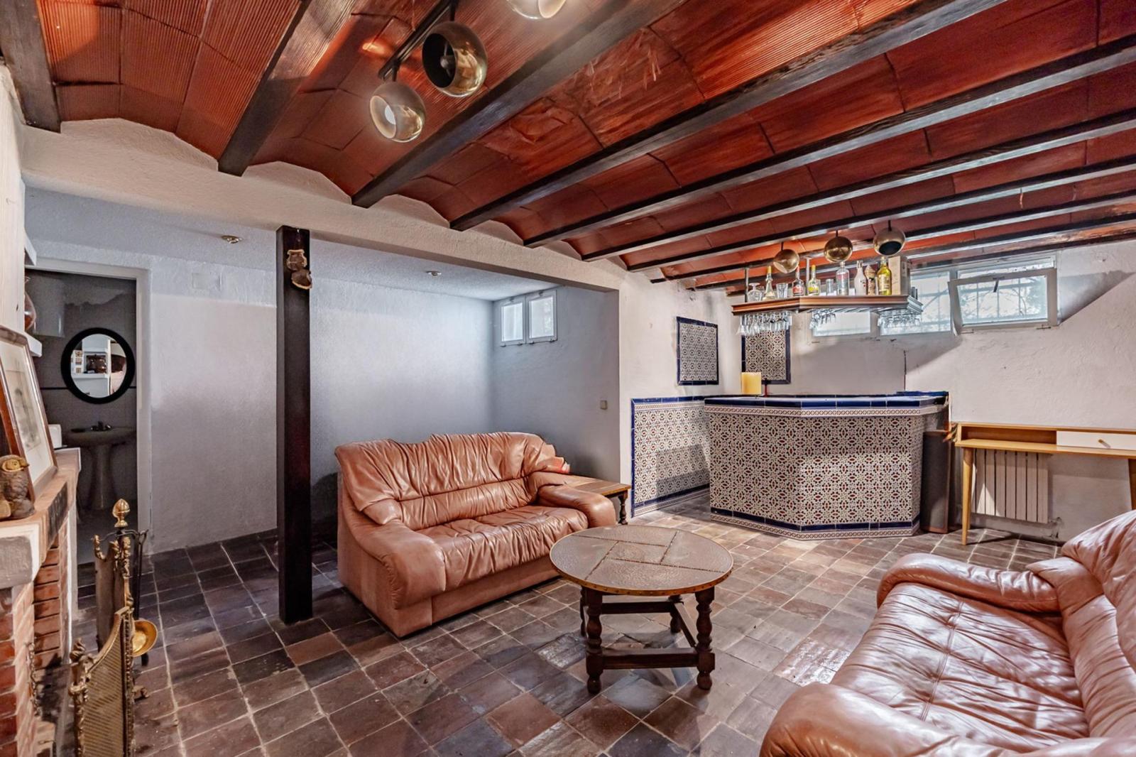 Semi-detached House for Sale in Pozuelo de Alarcón