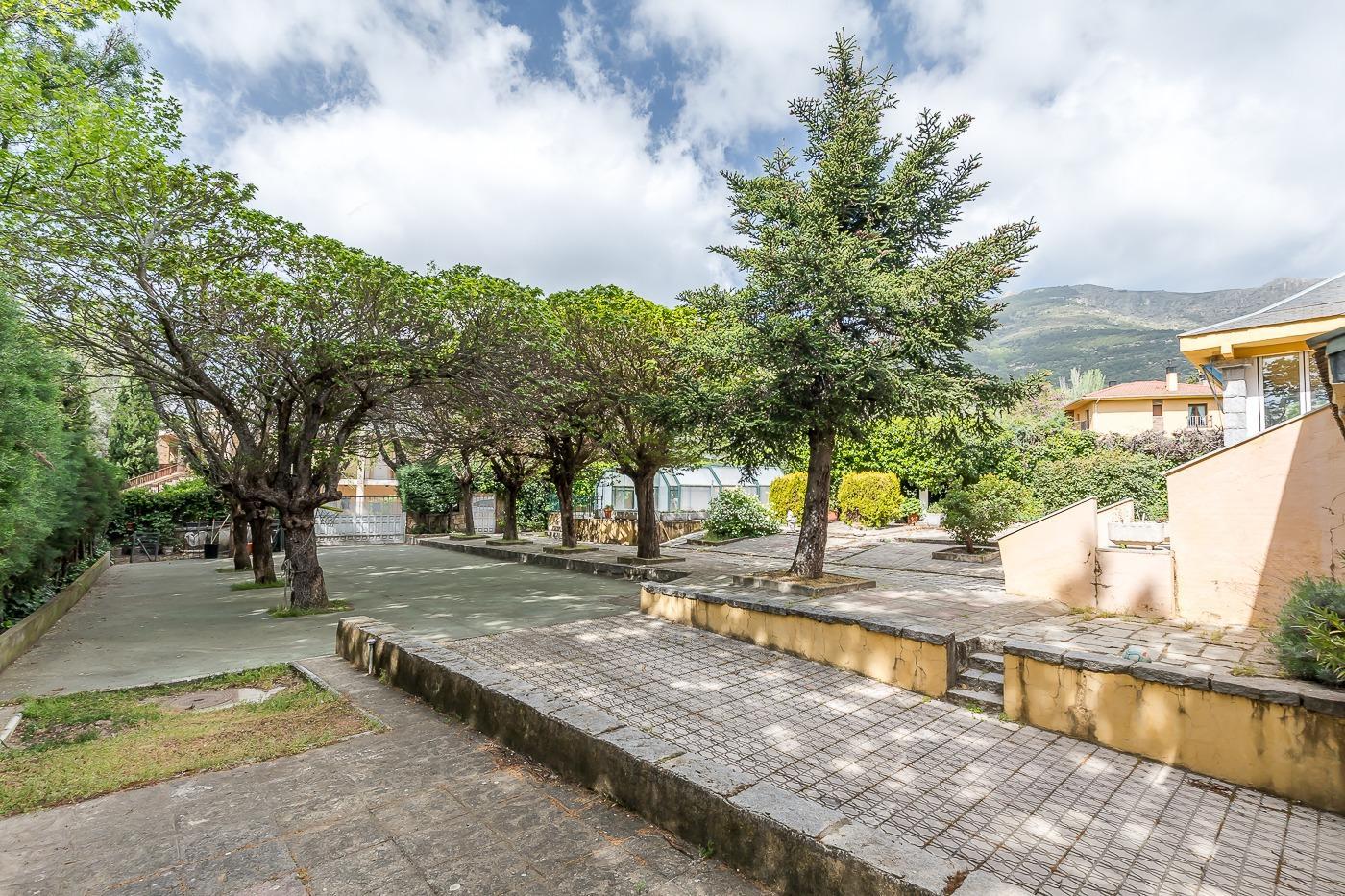 Chalet for Sale in San Lorenzo de El Escorial