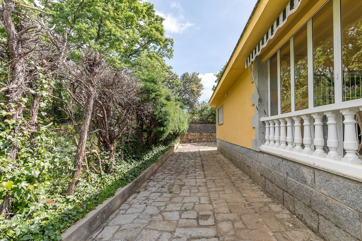 Chalet for Sale in San Lorenzo de El Escorial