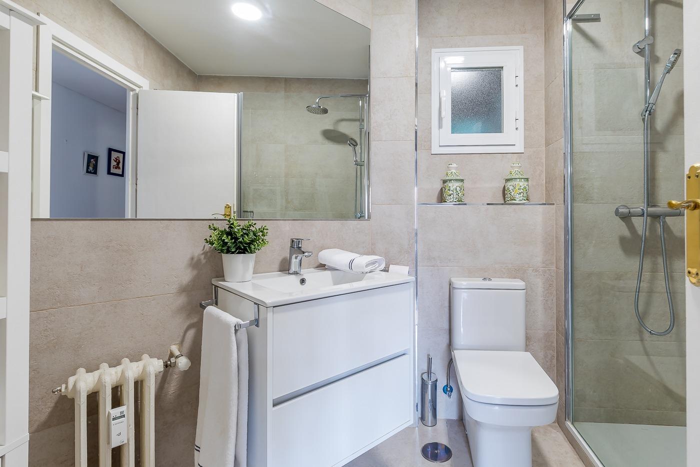 Flat for Sale in Madrid