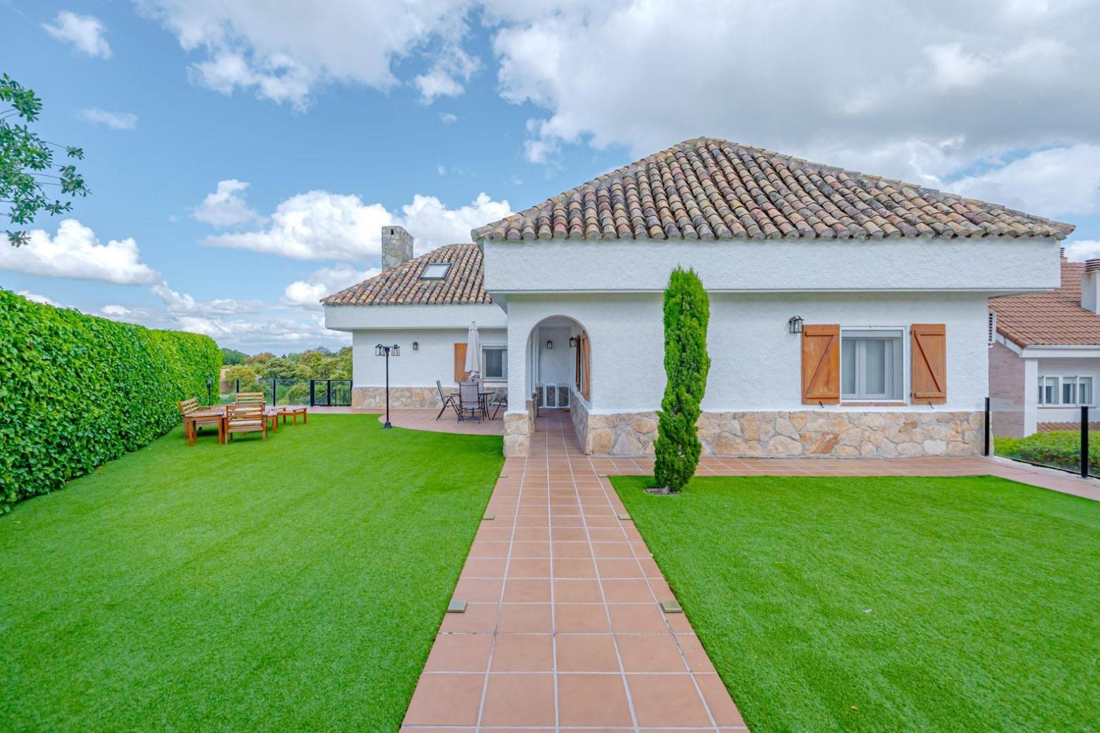 Chalet for Sale in Valdemorillo