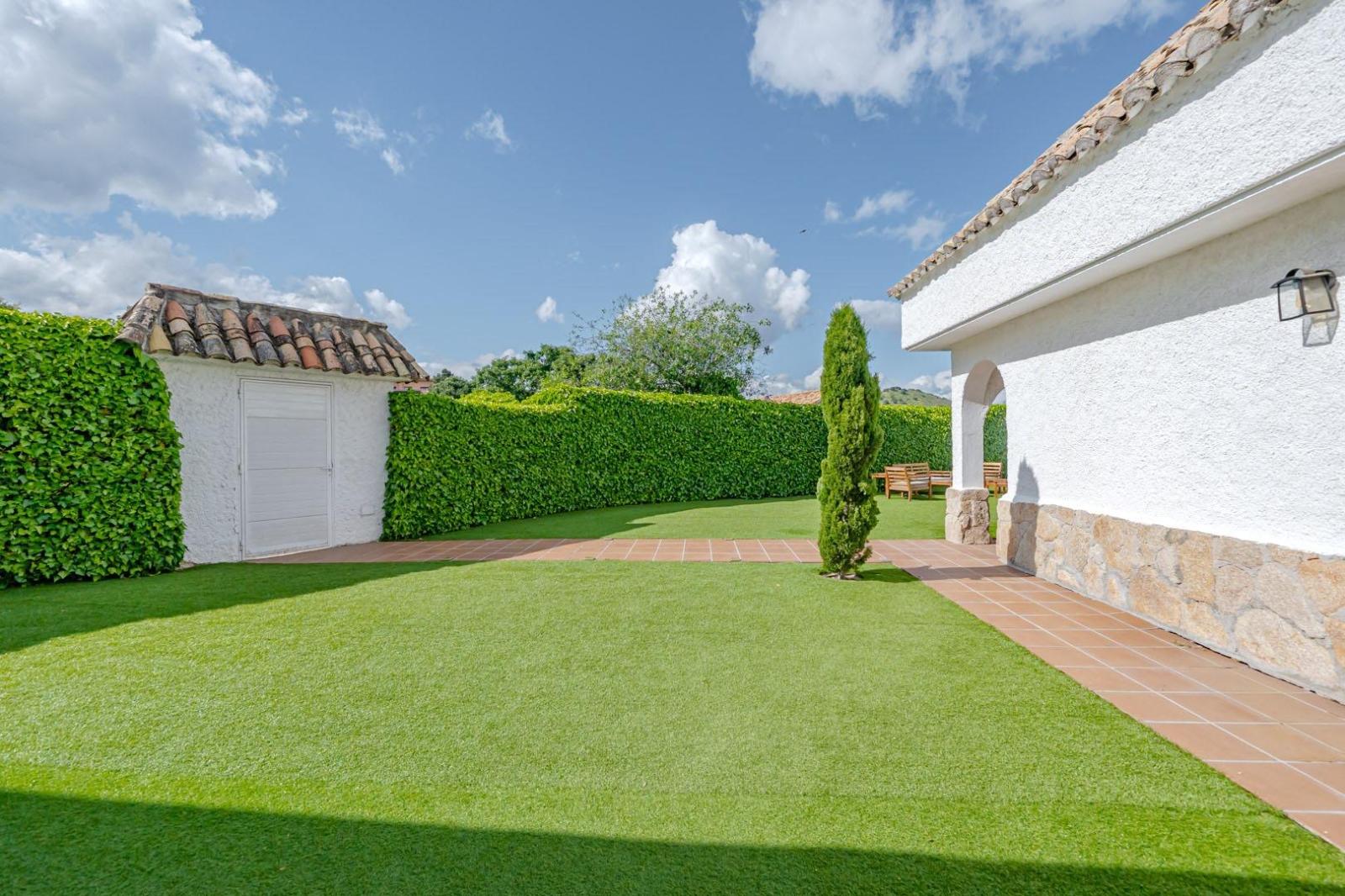 Chalet for Sale in Valdemorillo